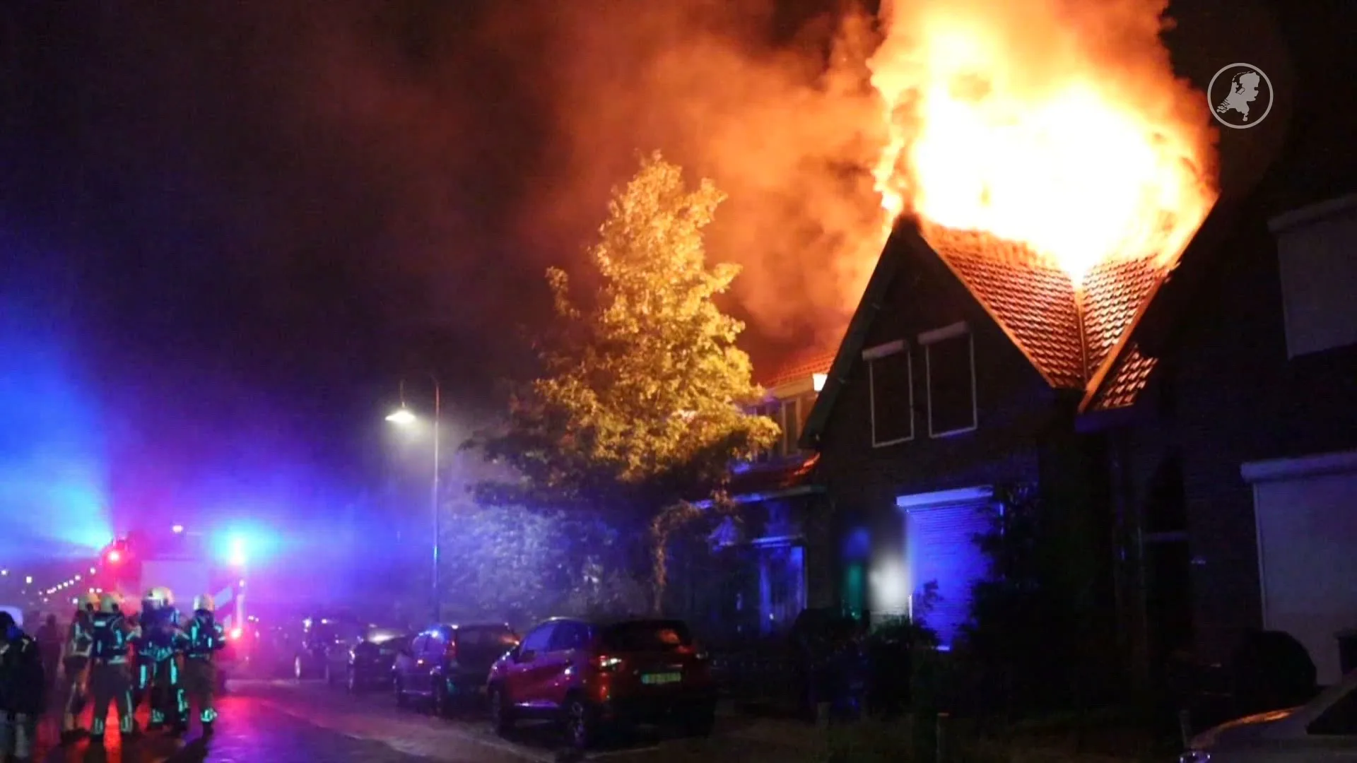 Bliksem slaat in woning in Waalwijk