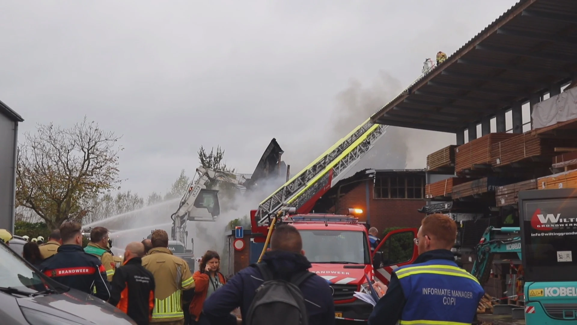 Brand bij coatingbedrijf in Montfoort onder controle, NL-Alert ingetrokken