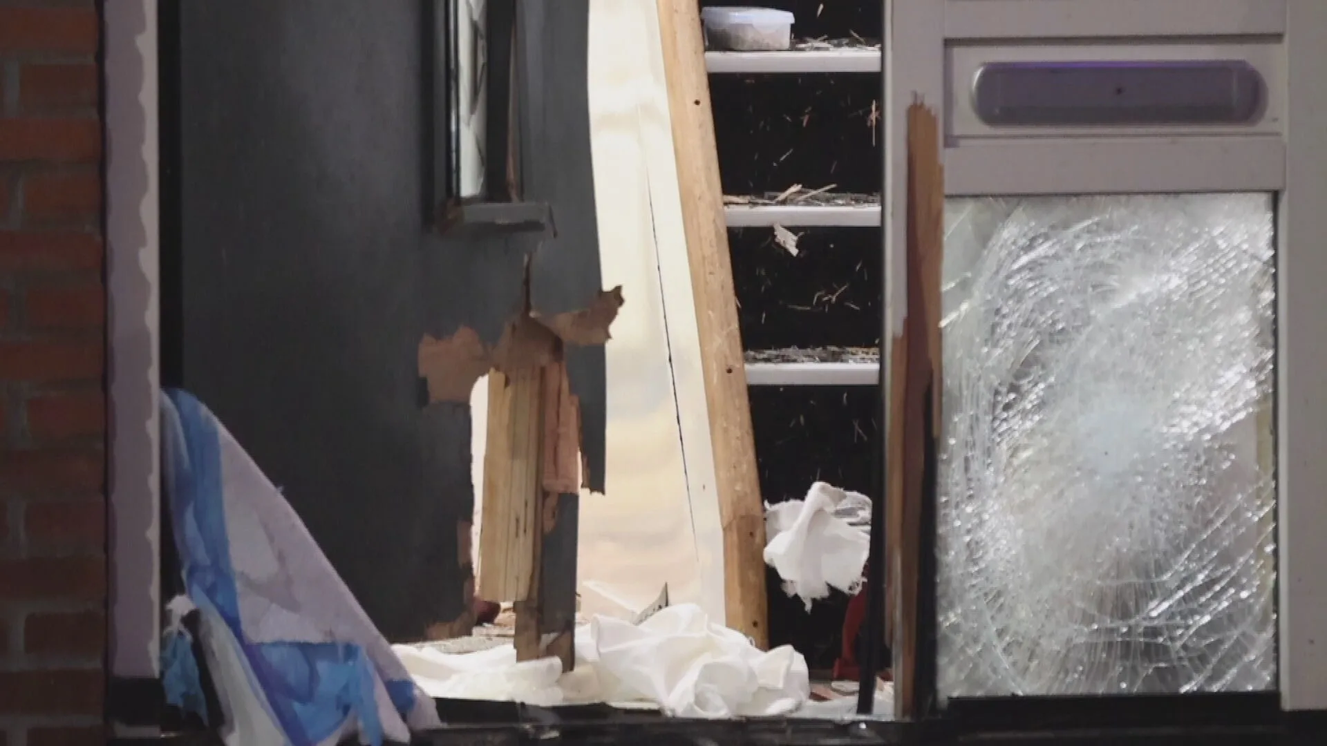 Explosie richt ravage aan bij woning in Nootdorp