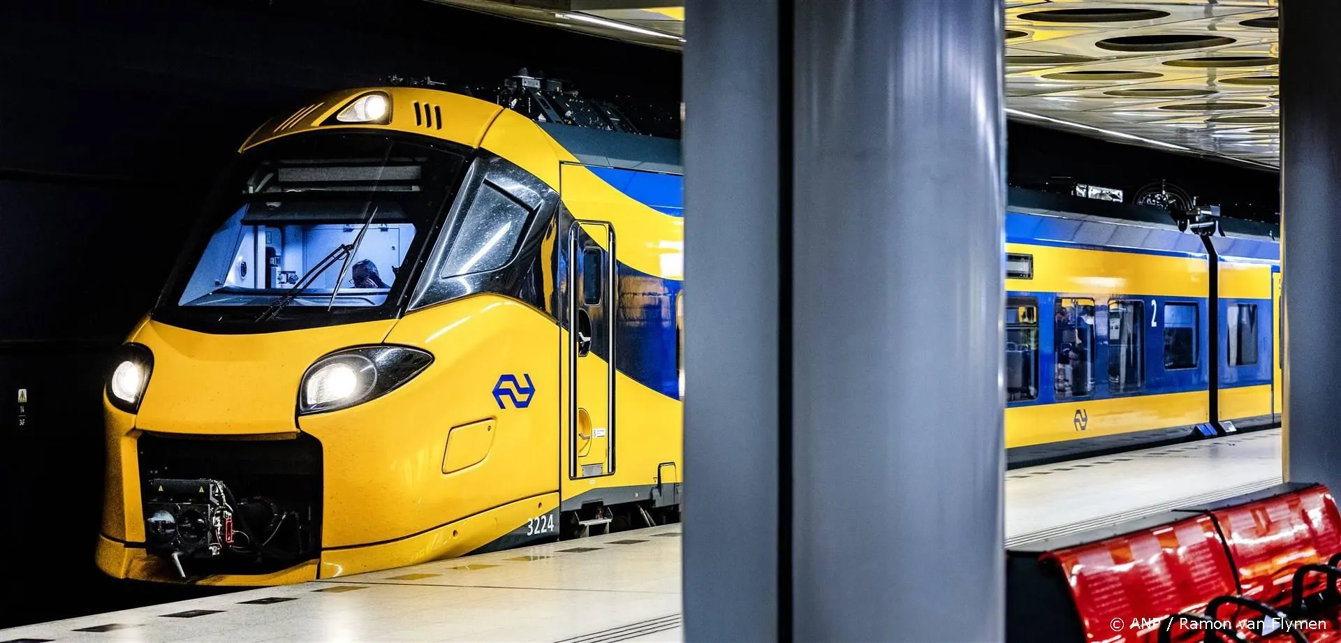 Treinverkeer van en naar Schiphol weer op gang na seinstoring