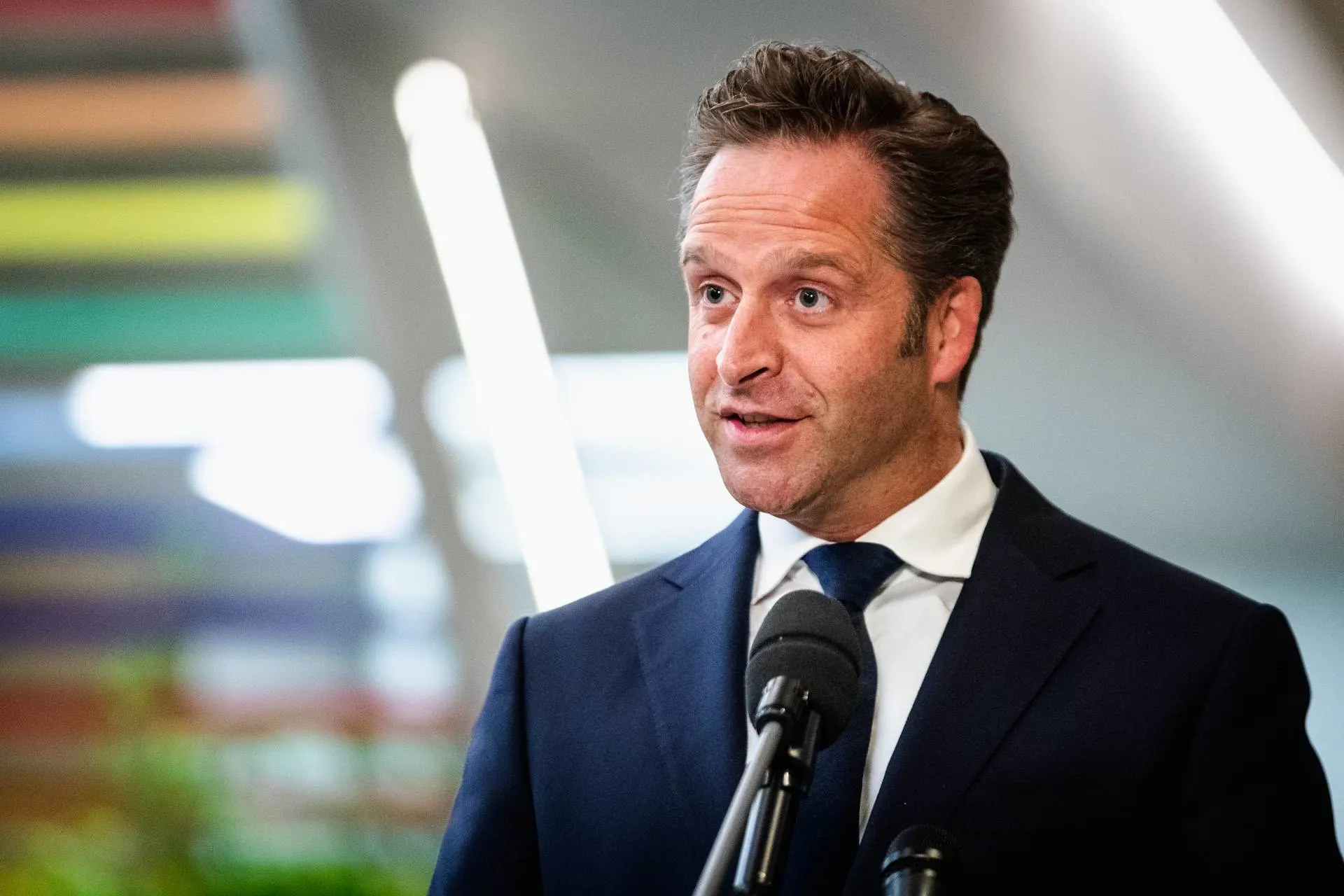 De Jonge: Nederland waarschijnlijk in derde kwartaal 2021 voldoende beschermd tegen corona