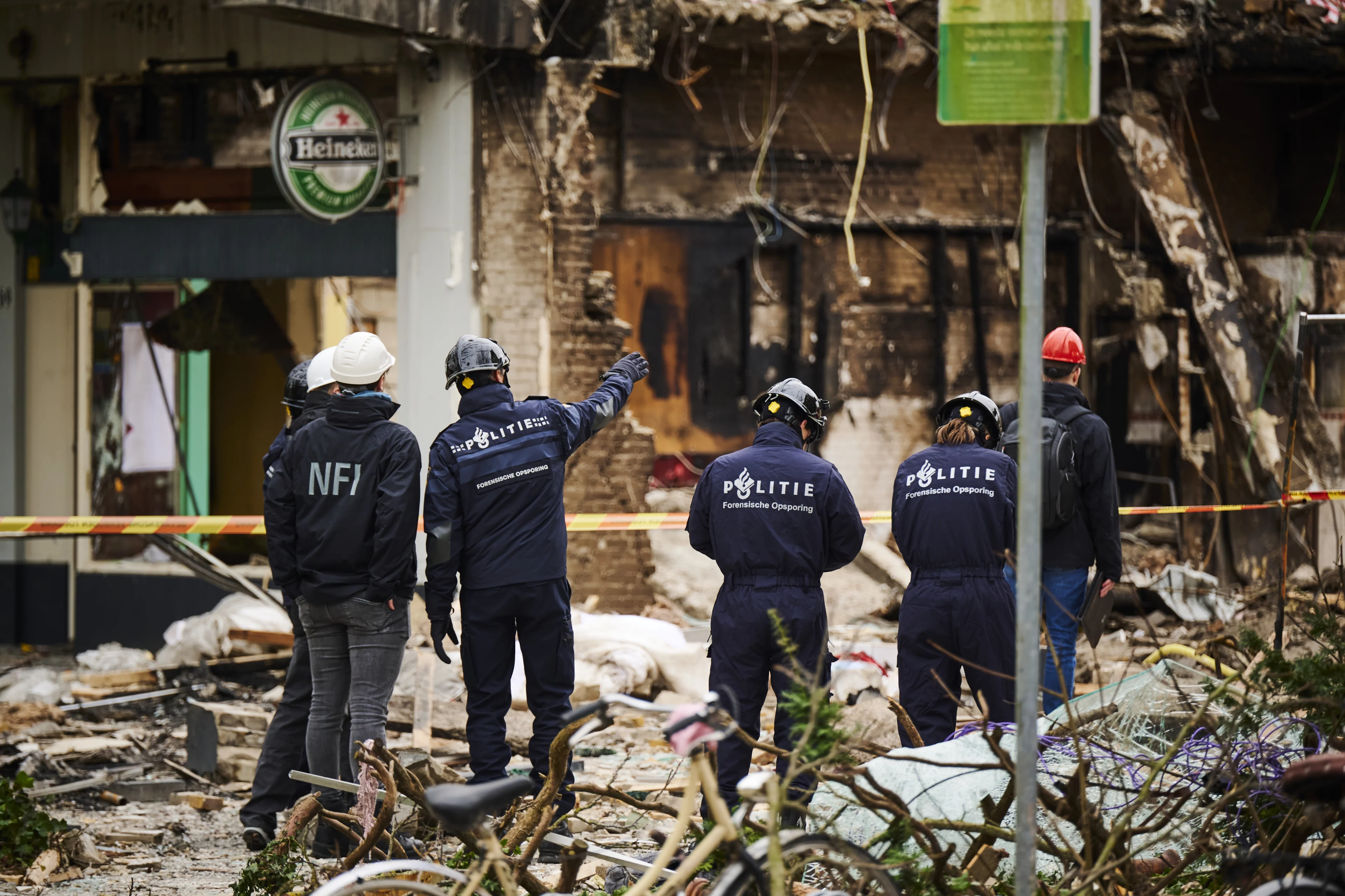 Dit is alles wat we weten over ontplofte bruidsmodezaak aan Tarwekamp