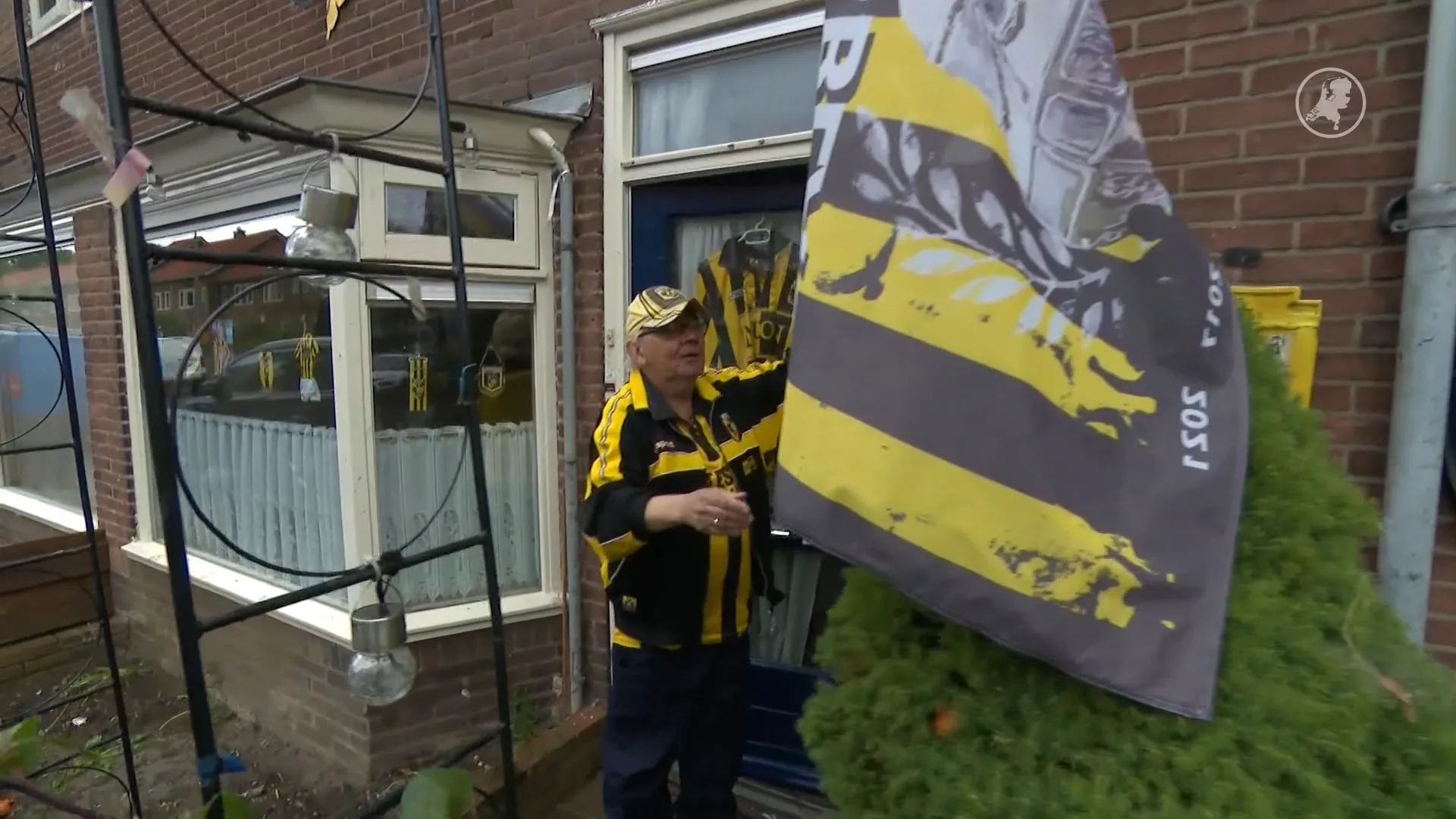 Voortbestaan Vitesse hangt aan een zijde draadje, fans zien toekomst club somber in