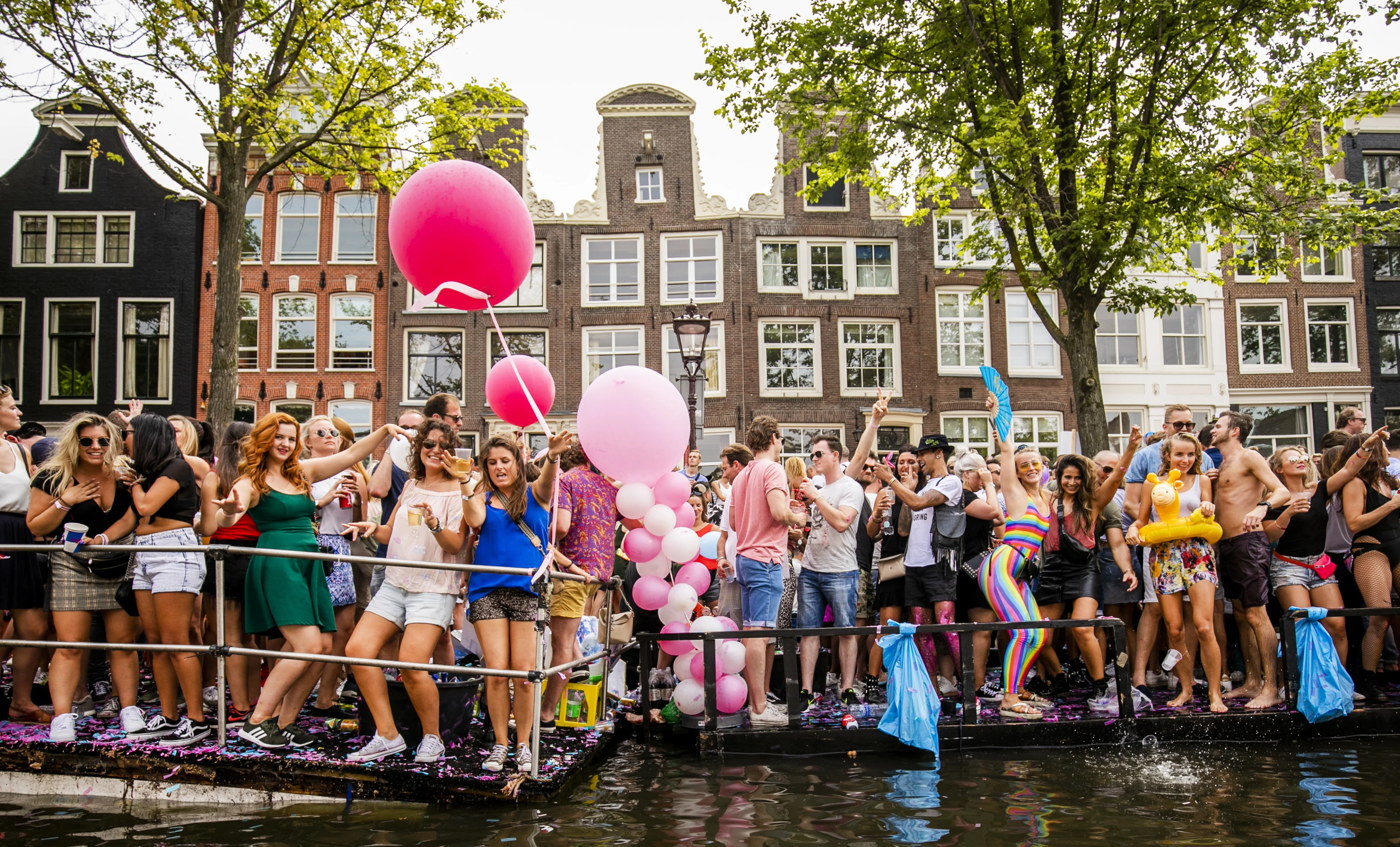 'Gay Pride was doelwit van Arnhemse terreurgroep'
