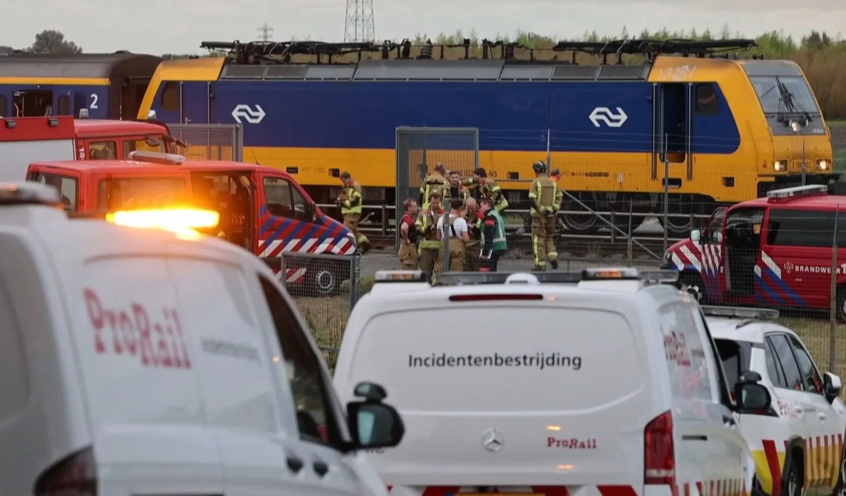 Honderden reizigers tussen Rotterdam en Breda geëvacueerd door rookontwikkeling