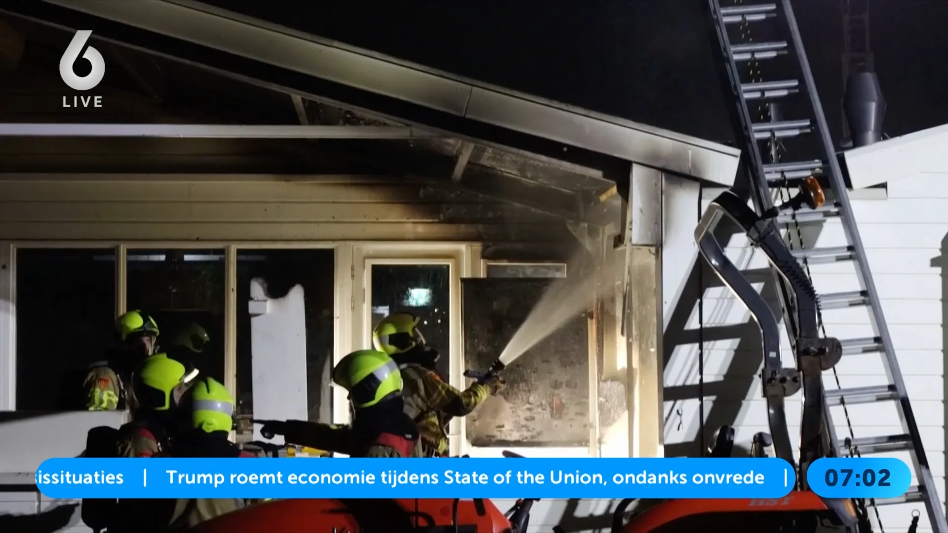 Brand bij strandtent Willy Zuid in Katwijk