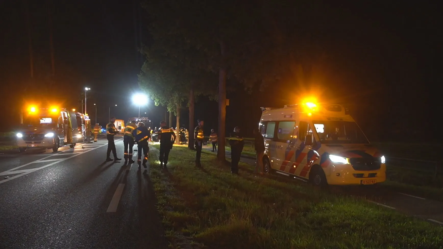 Vijf jongeren zwaargewond bij crash op N756: 'Ze zijn in zorgwekkende toestand'