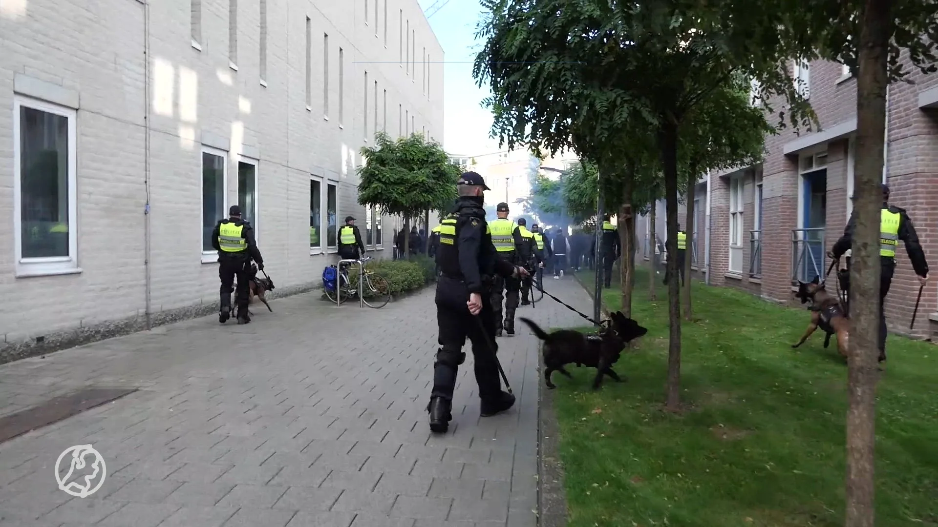 Twee gewonden in Enschede in aanloop naar wedstrijd FC Twente