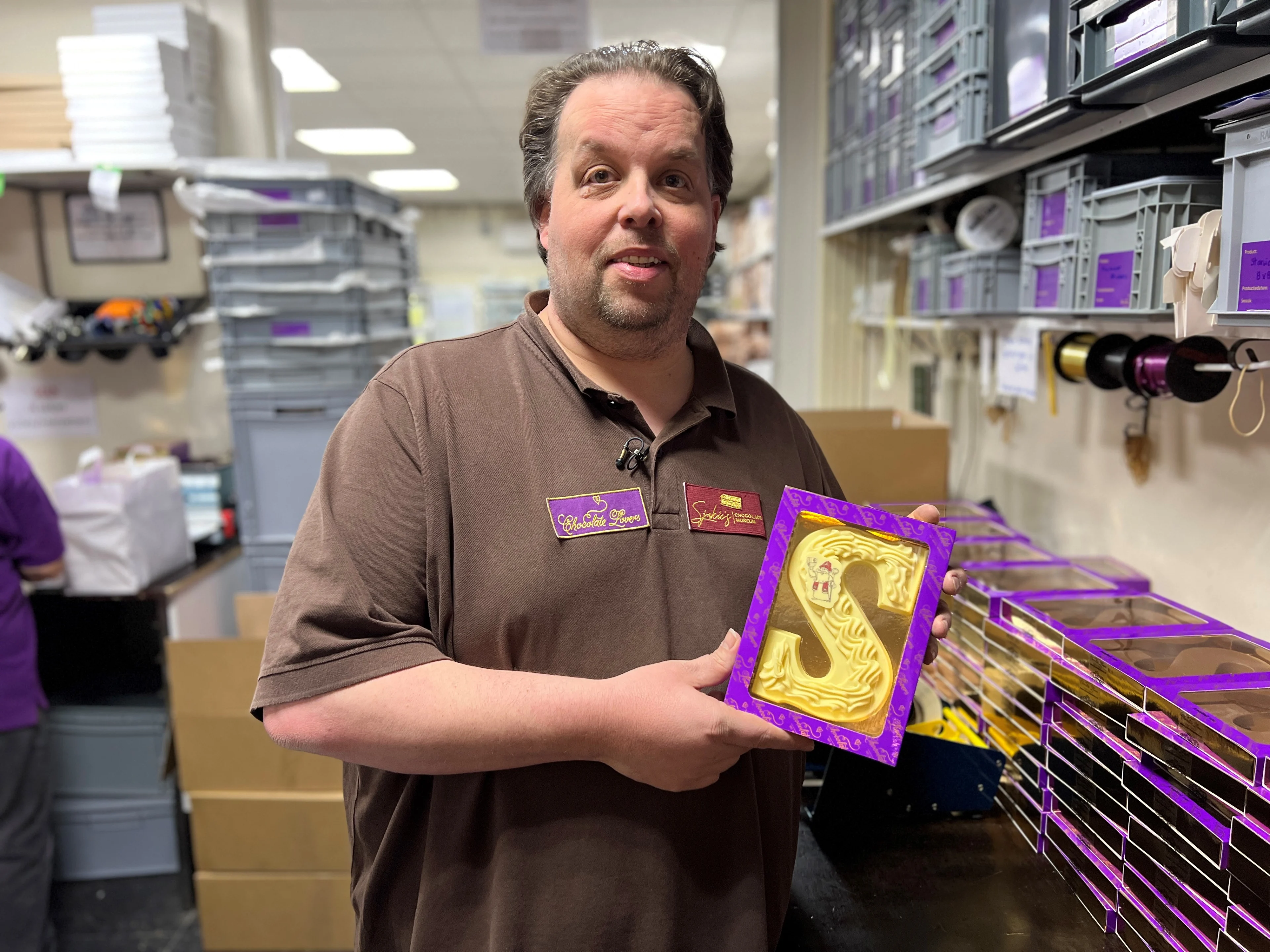 Paniek! Tekort aan witte chocolade in zoete decembermaand: 'We moeten er zuinig mee doen'