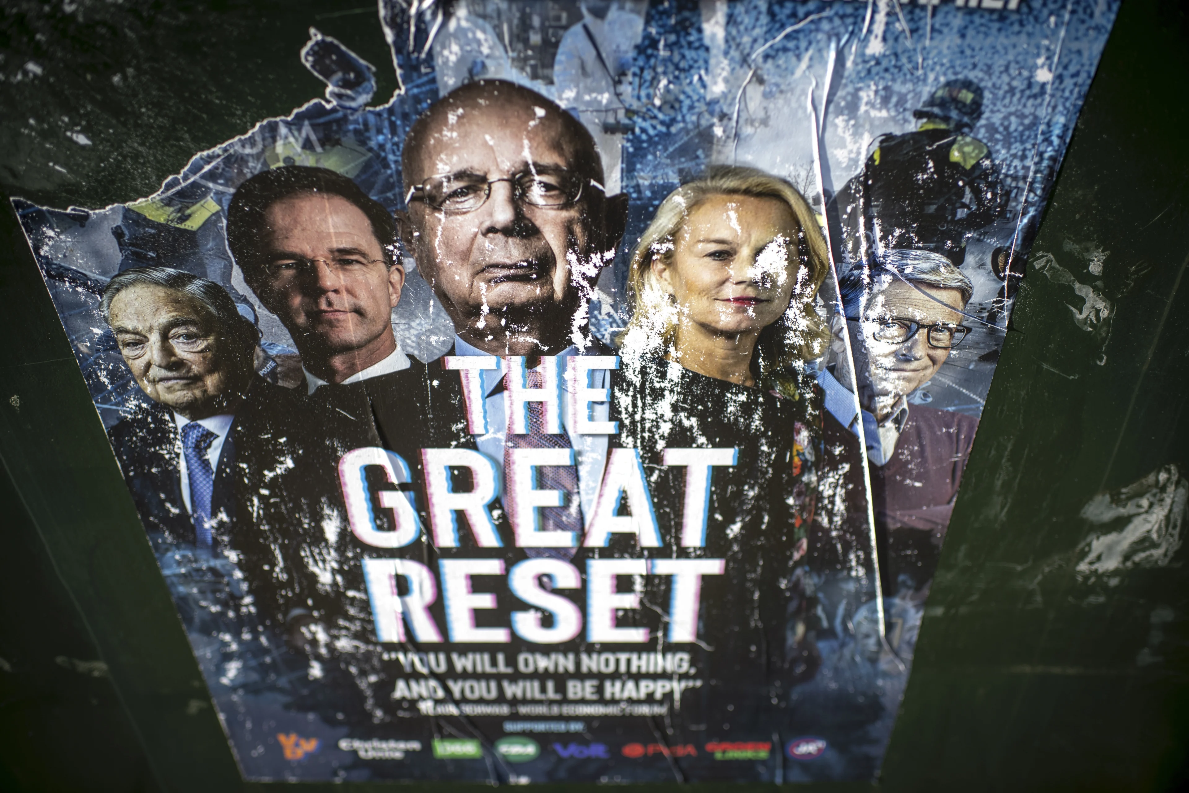 NCTV waarschuwt: complottheorieën kunnen leiden tot terreuraanslag in Nederland