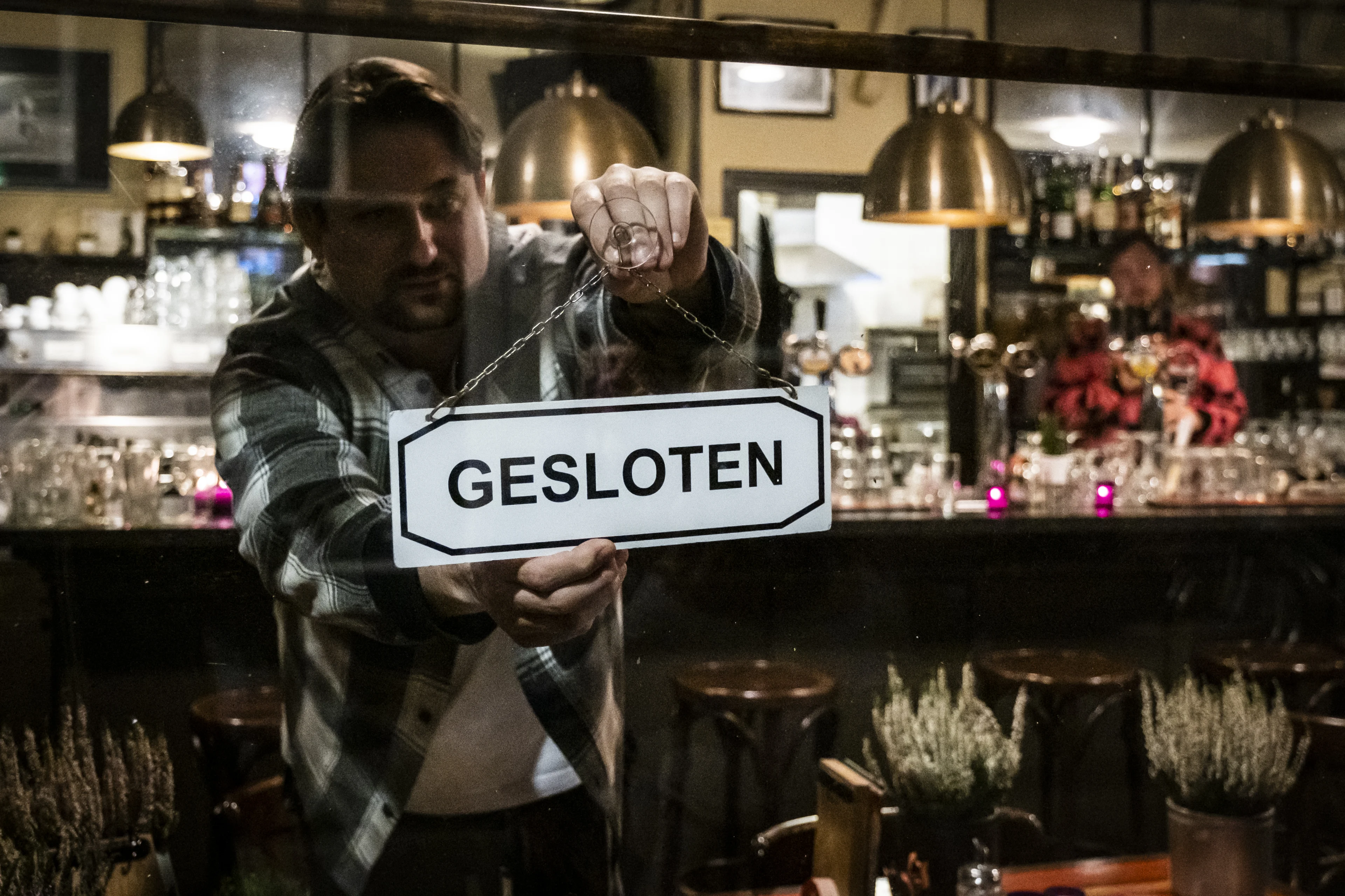 Horeca is het wachten zat en gaat op 17 januari weer open, ook als dat niet mag