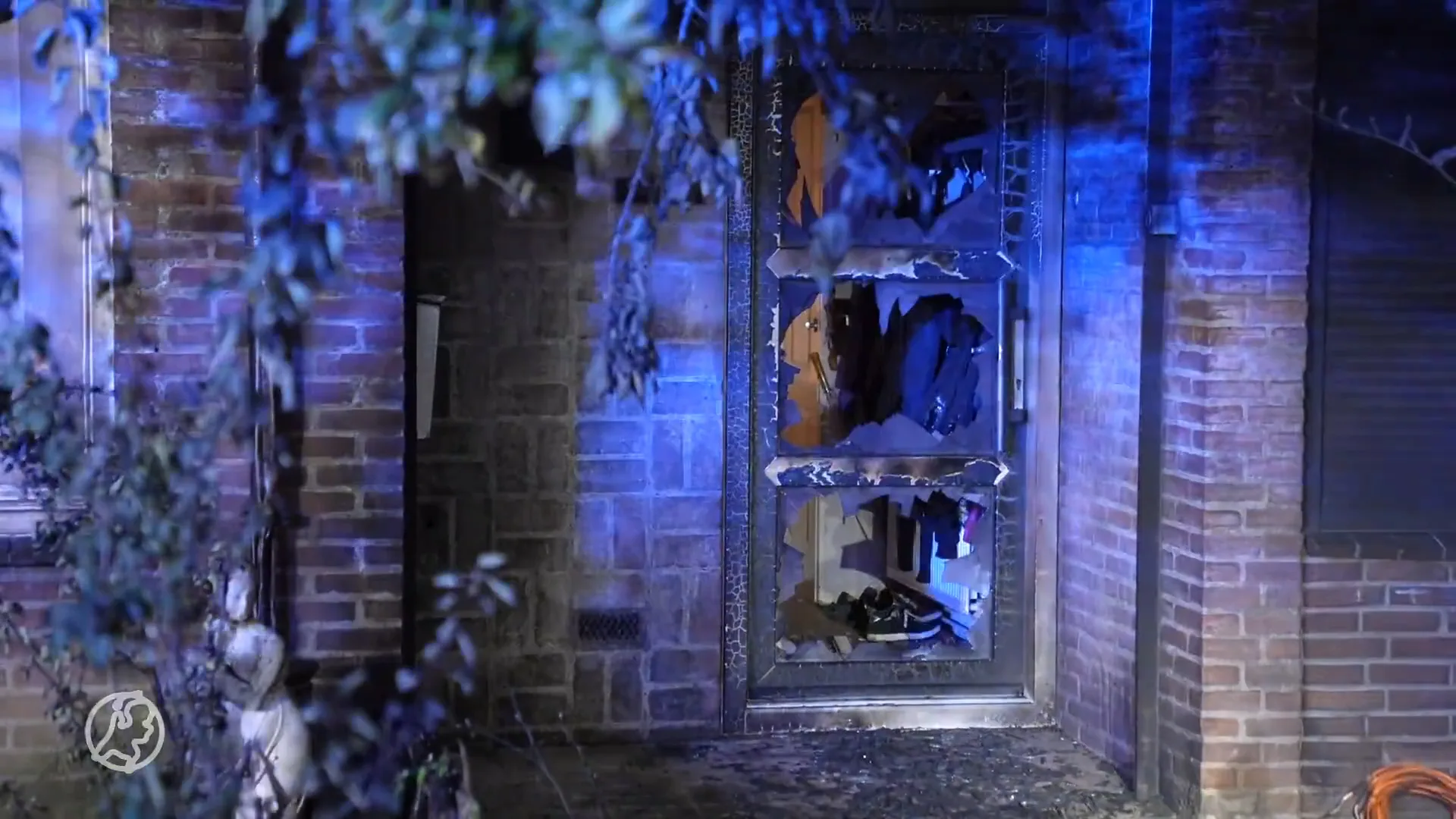 Explosie veroorzaakt brand in Oss: politie zoekt getuigen