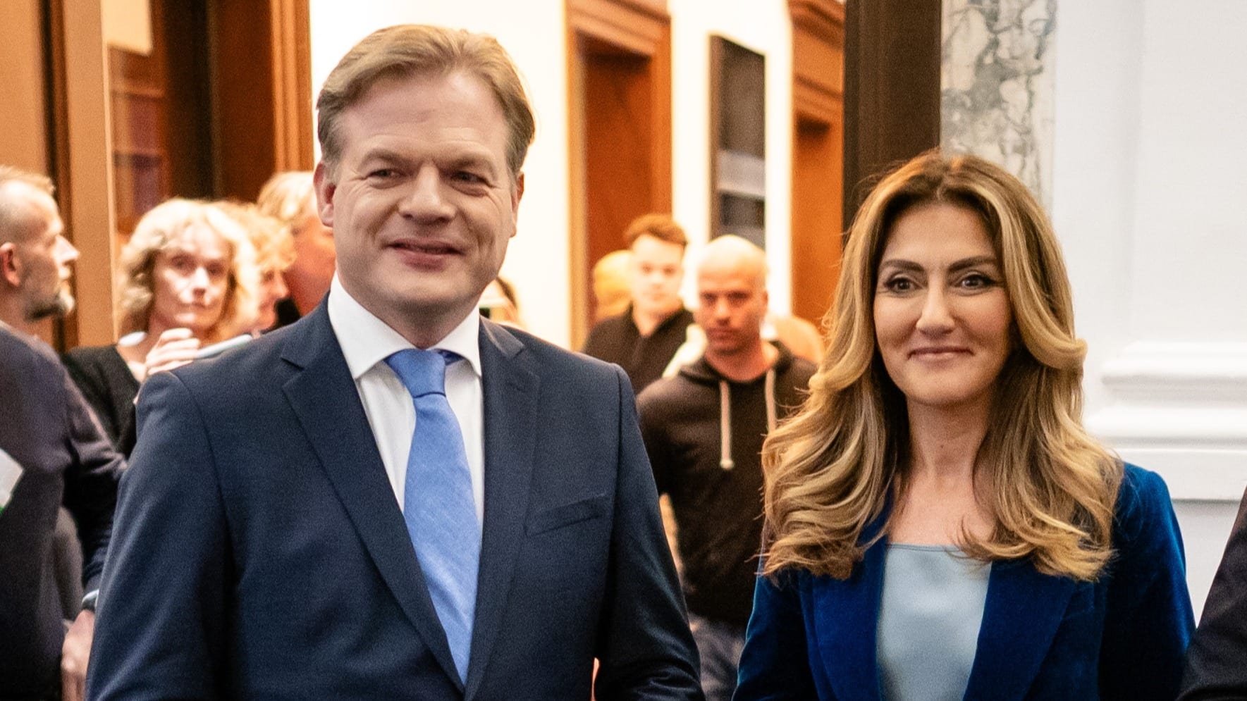 De Hond: Miniem verschil tussen dalende NSC en stijgende VVD