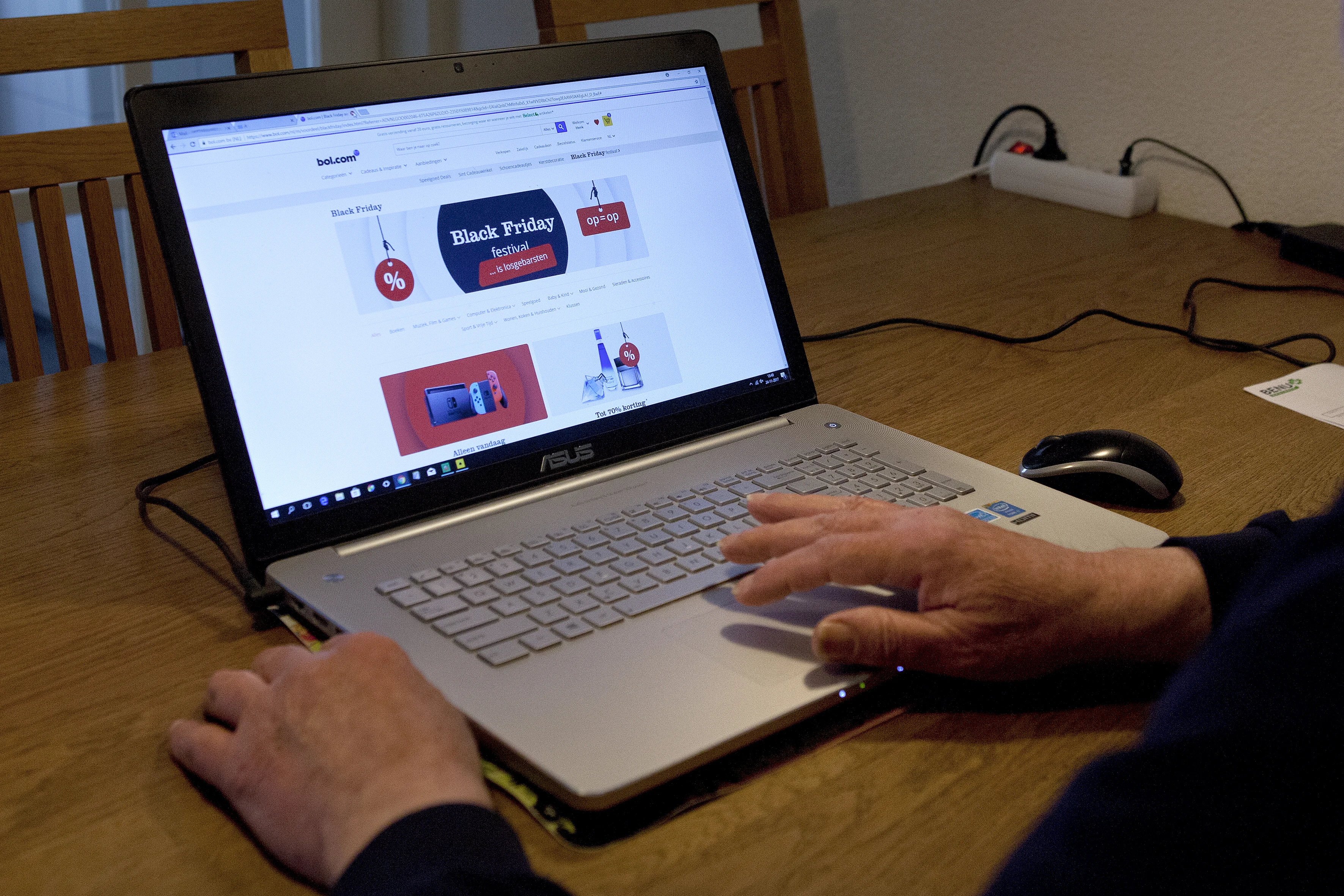 Black Friday liet de kassa's van webshops flink rinkelen dit jaar