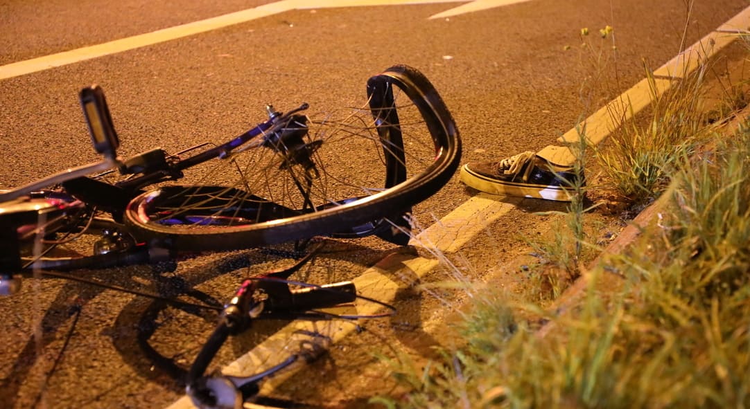Fietser ernstig gewond bij ongeval, bestuurder rijdt door