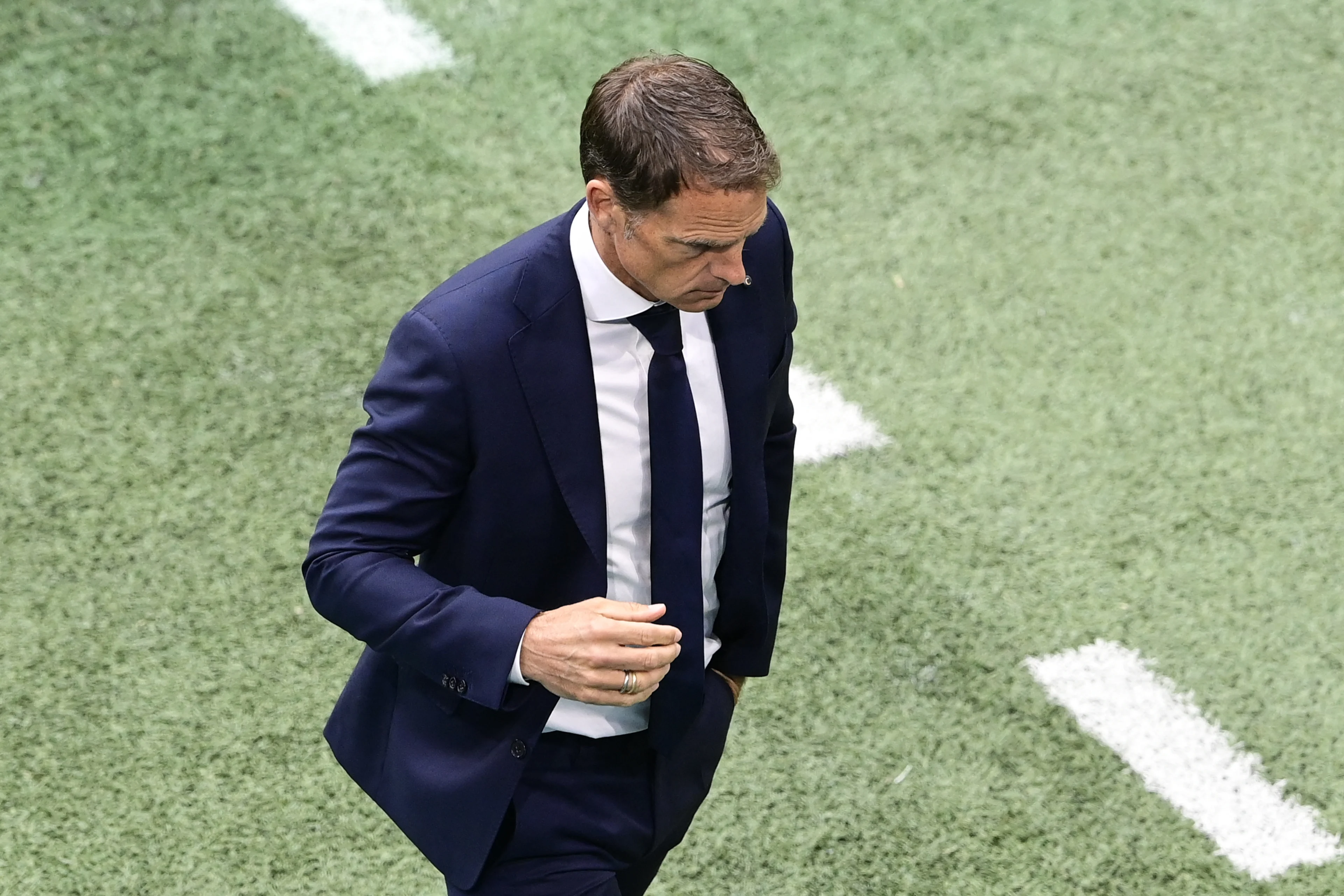 Frank de Boer per direct weg als bondscoach van Nederlands elftal