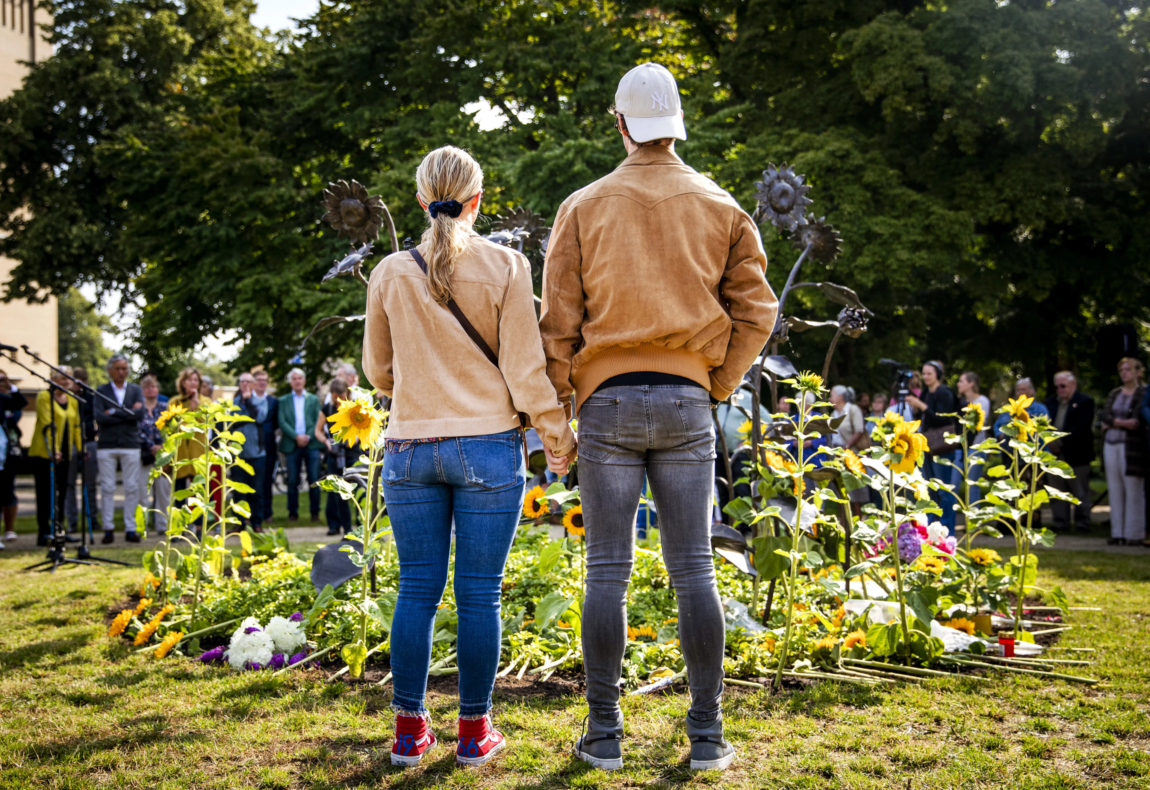 Digitale herdenking van MH17-ramp: 'Herdenken, stilstaan en bezinning'