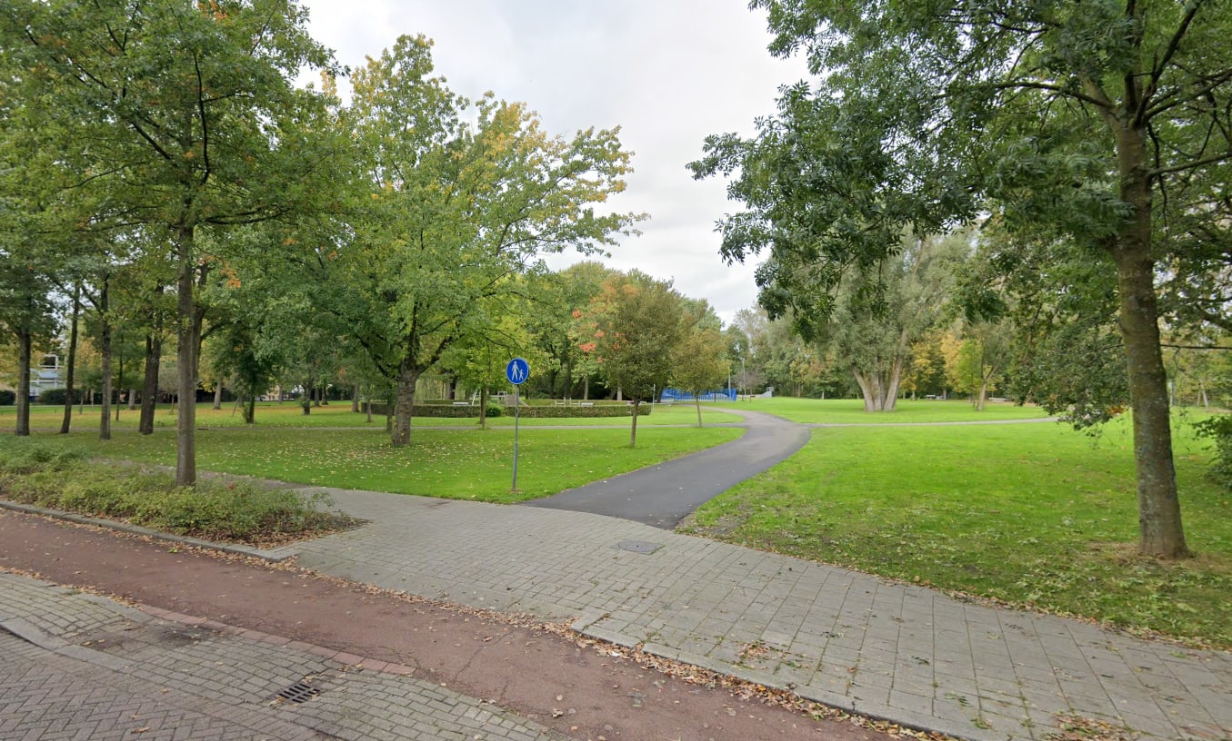 Potloodventer actief in Rotterdams park, beelden circuleren online