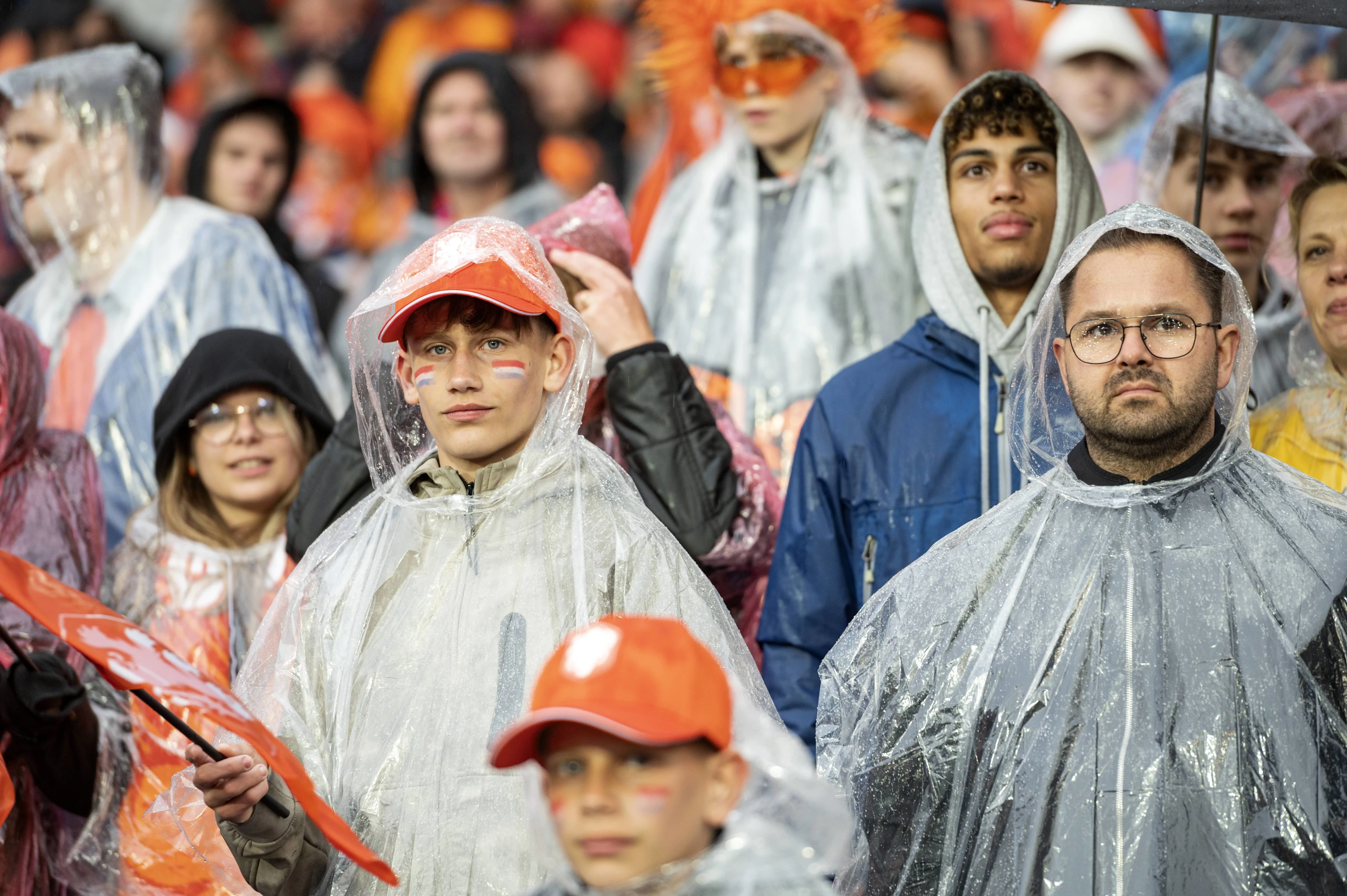 Zomerweer nog lang niet in zicht: ook dit weekend buien en lage temperaturen