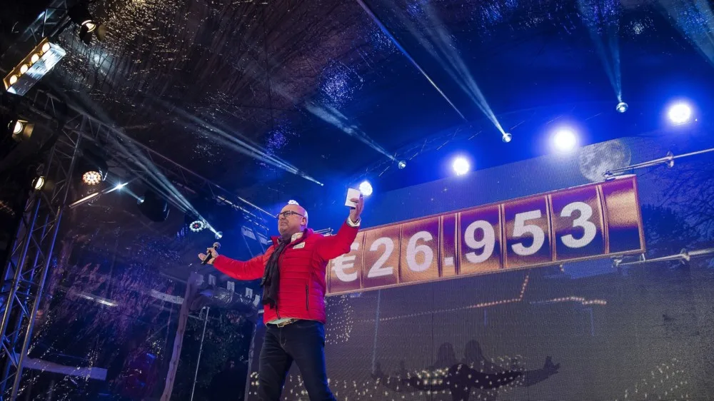 Miljoenenregen gesprek van de dag in Nieuw-Vennep: "Zo begint het nieuwe jaar wel heel goed!"