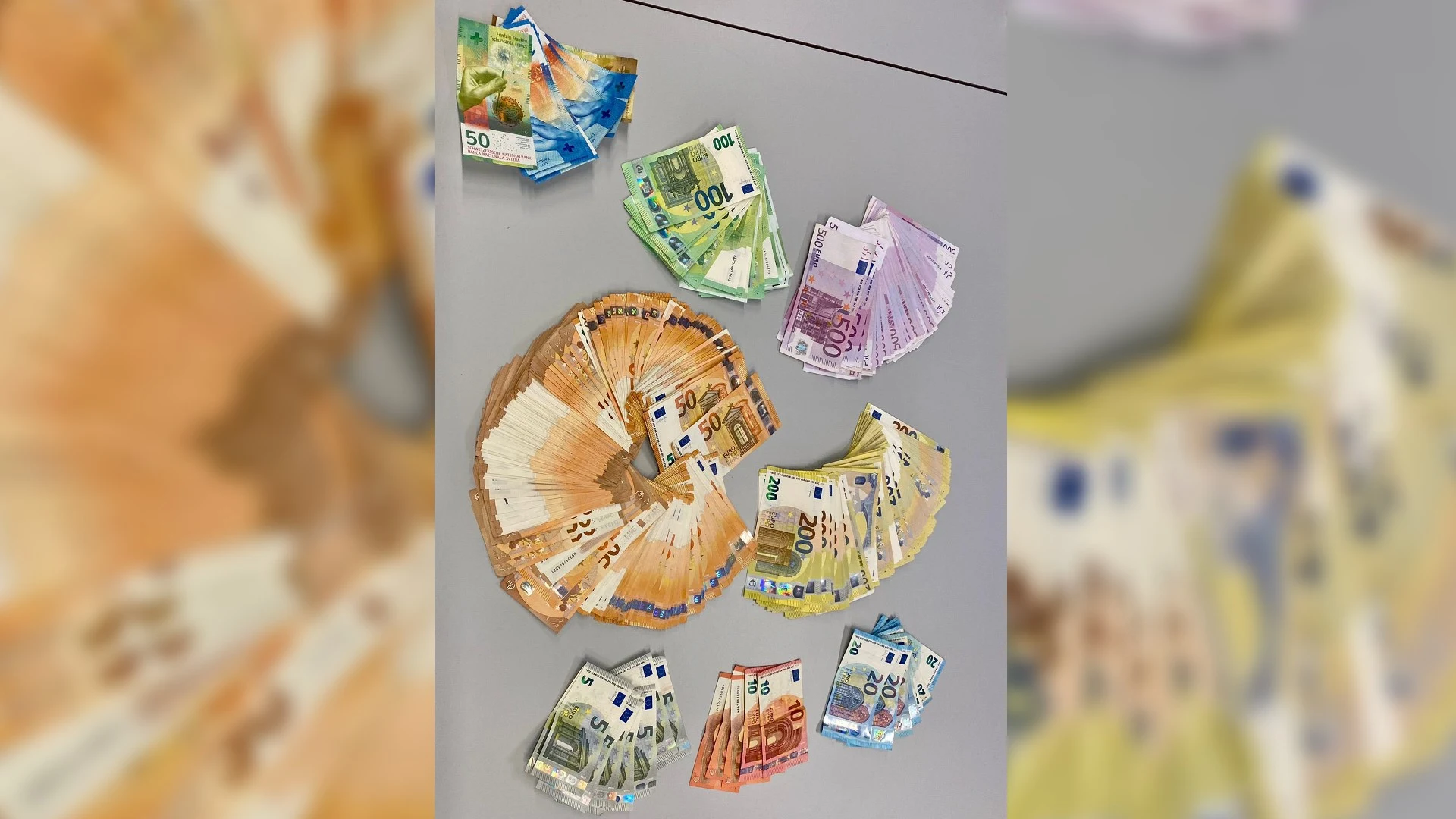 Portugees met 102.000 euro in jaszakken aangehouden op Schiphol