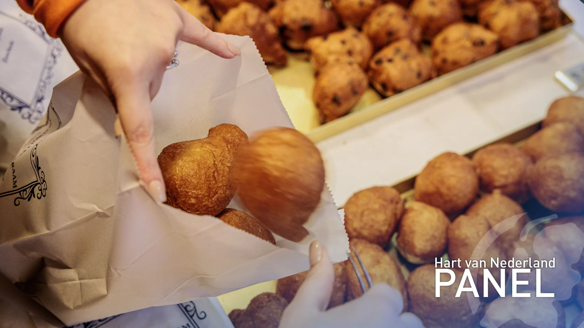 Met of zonder krenten? Zo eten de meeste mensen hun oliebol dit jaar het liefst