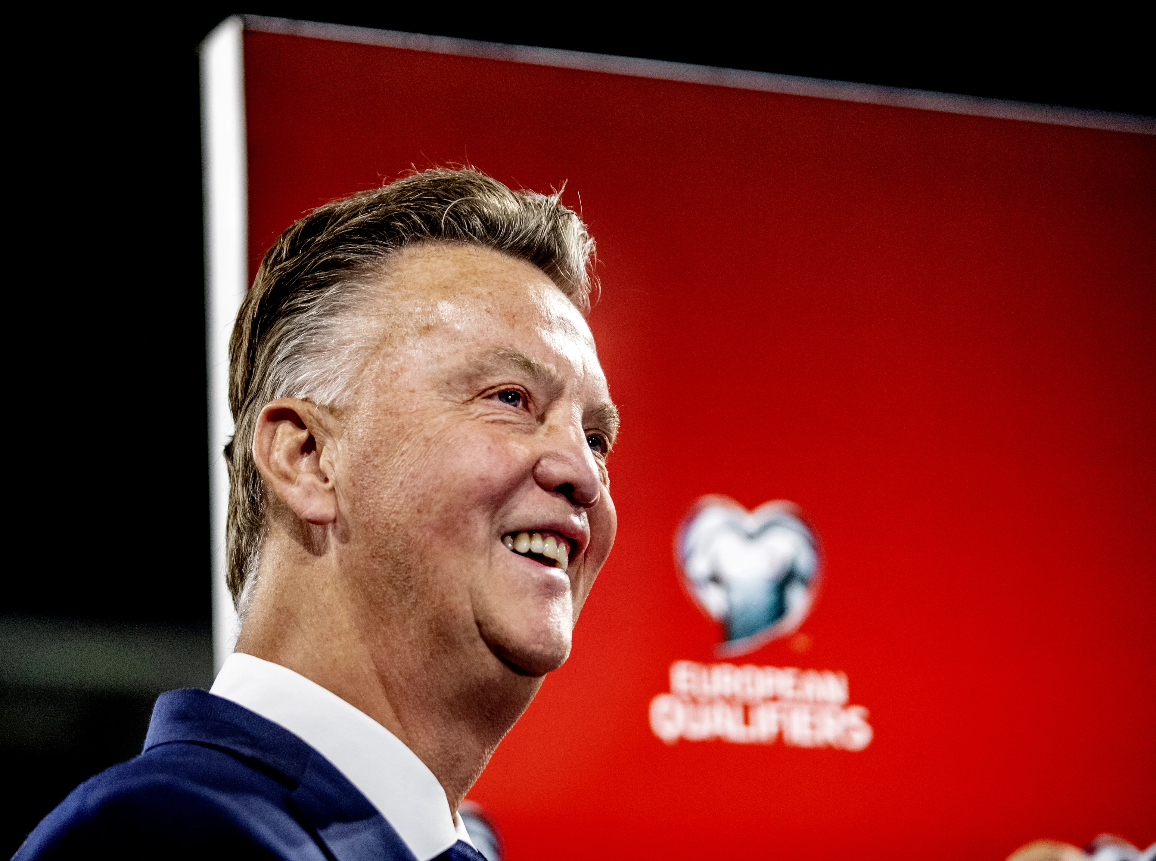 Bioscoopfilm over Oranje-bondscoach Van Gaal in de maak
