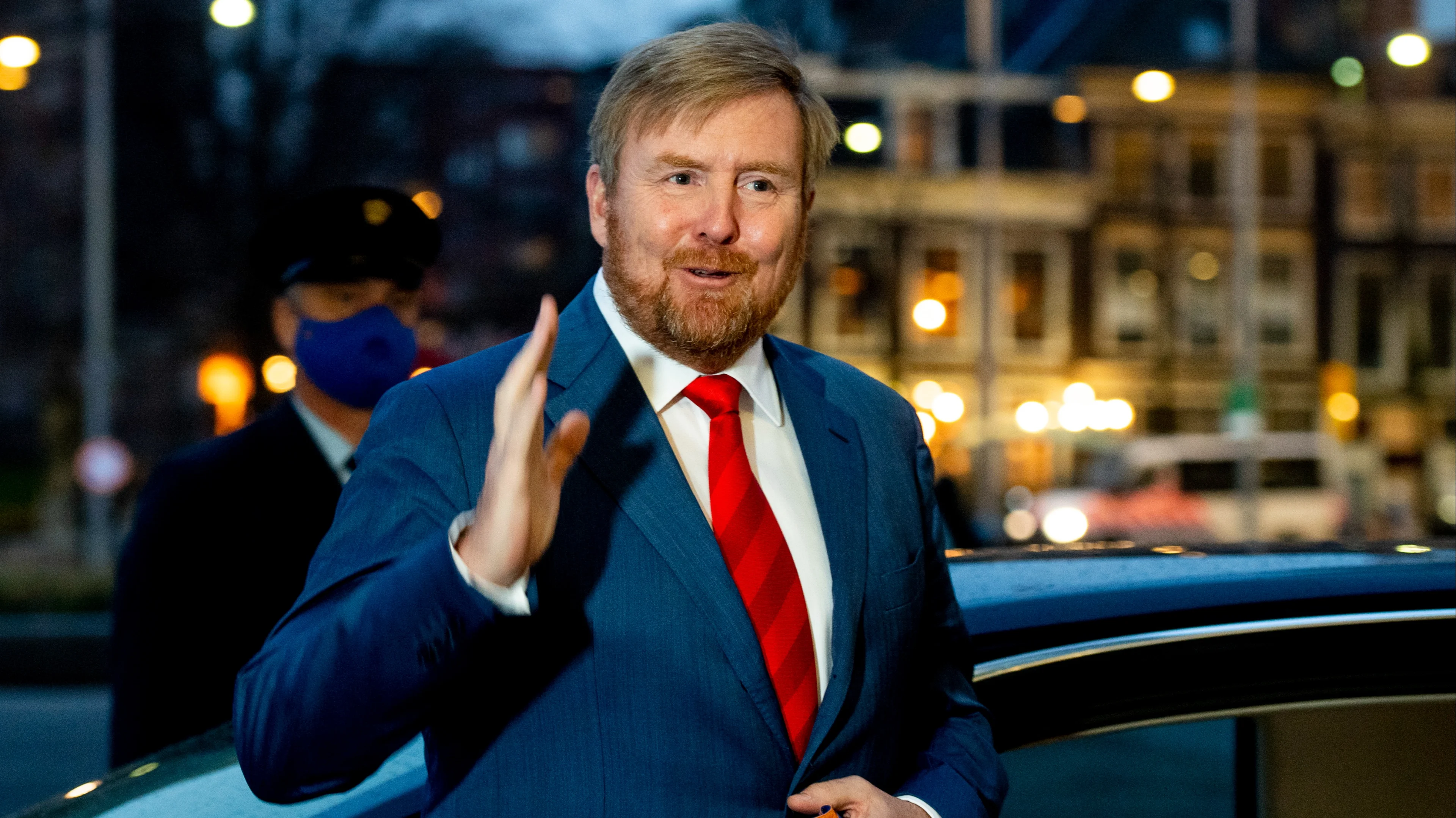 Koning meldt vol opluchting over Beatrix: het gaat helemaal top