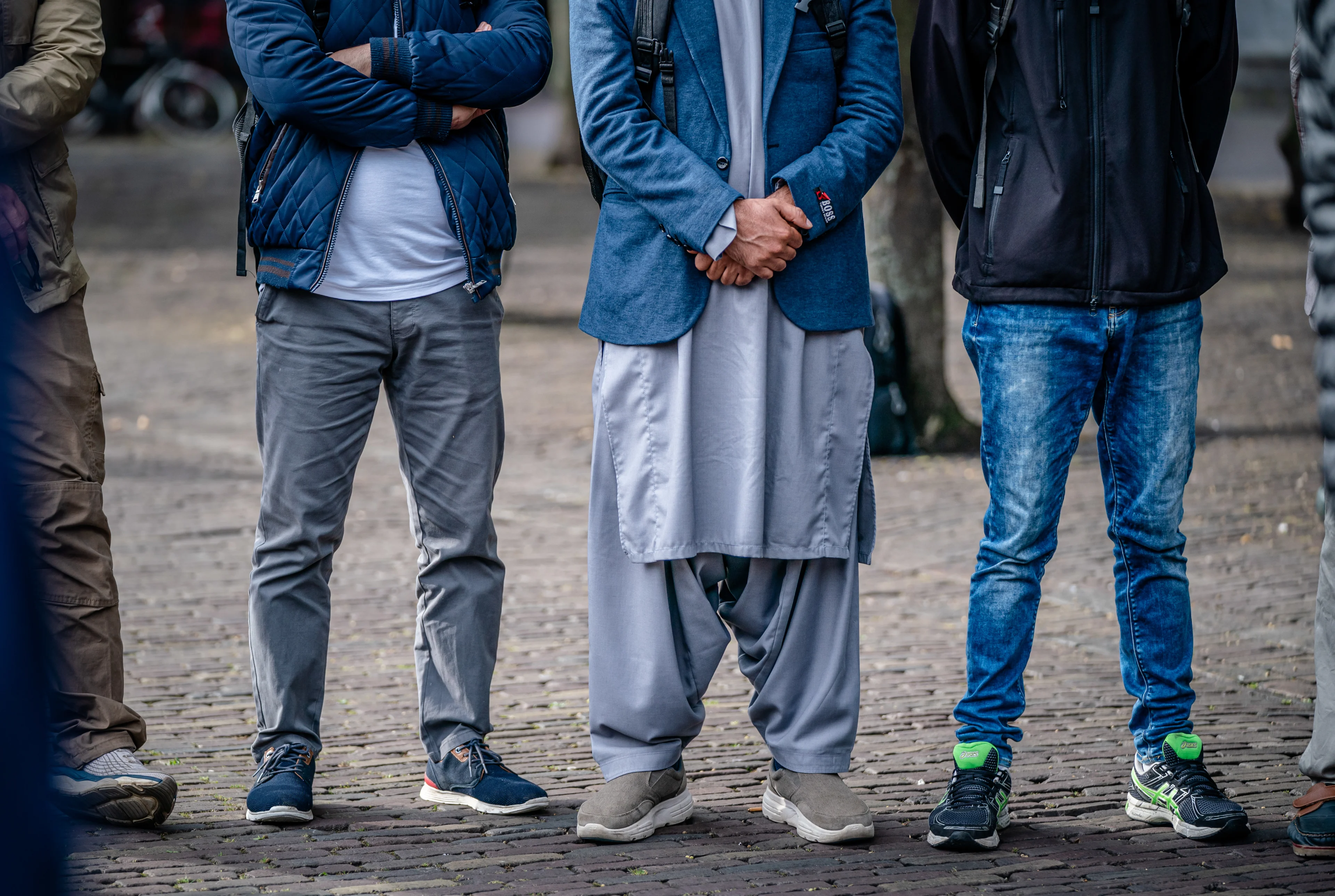 Kabinet onderzoekt uitzetting uitgeprocedeerde Afghanen naar Oezbekistan