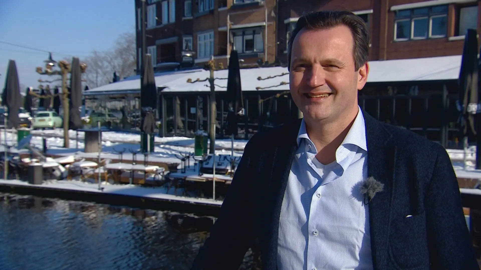 Horecaondernemer heeft straks terras met 900 stoelen voor als het weer mag