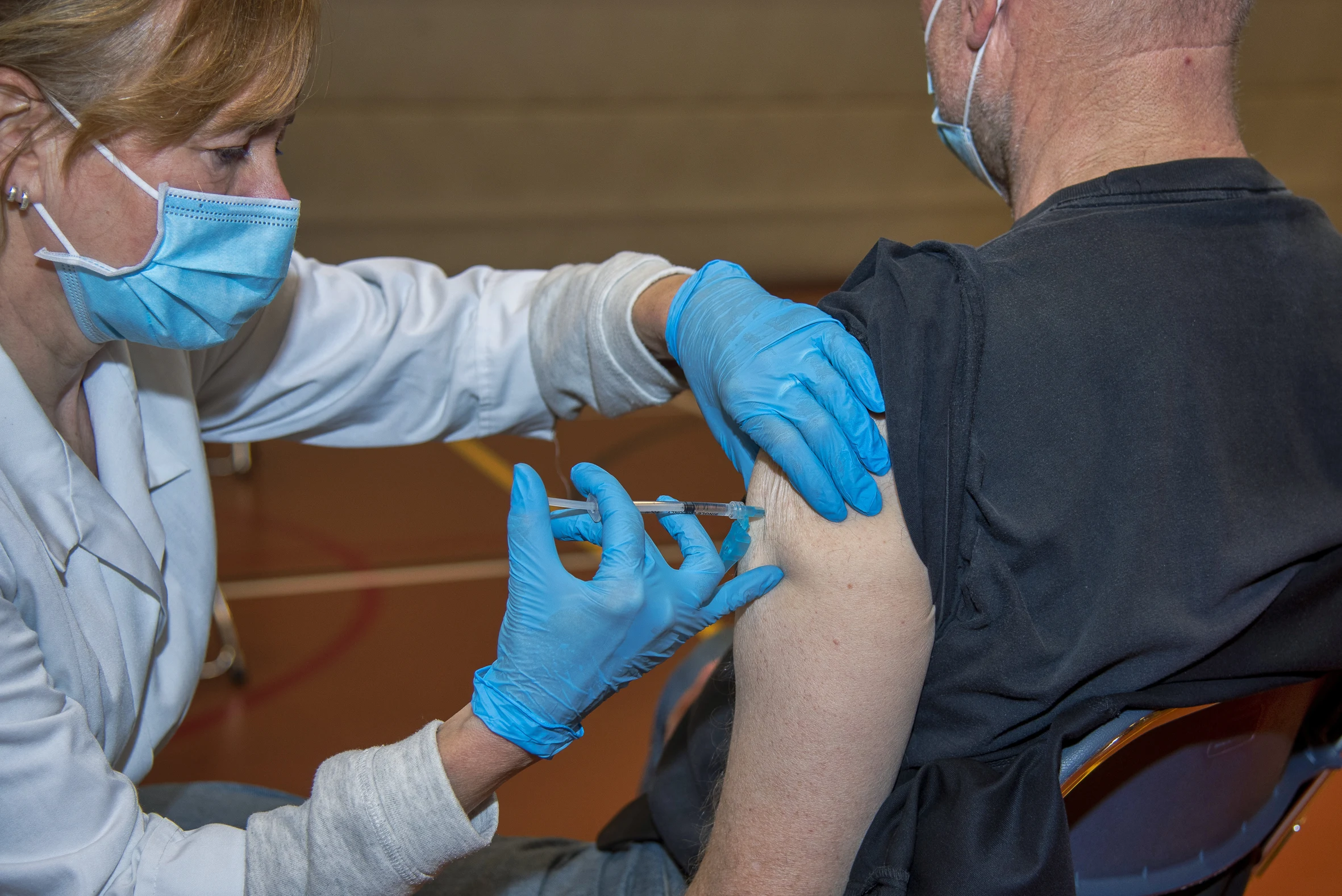 Nog maar één prik nodig voor mensen die reeds besmet zijn geweest