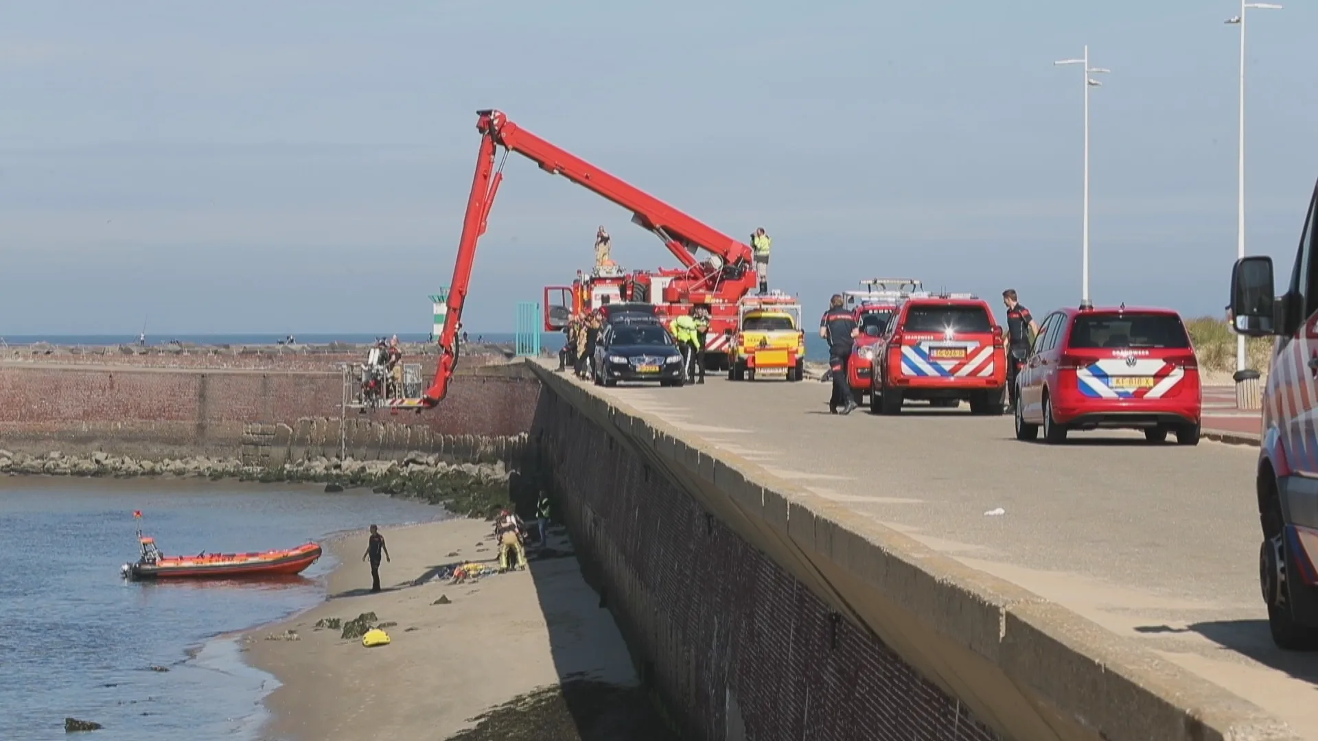 Gesignaleerde 'surfplank van vermiste surfer Mathijs' bij Scheveningen blijkt stuk plastic