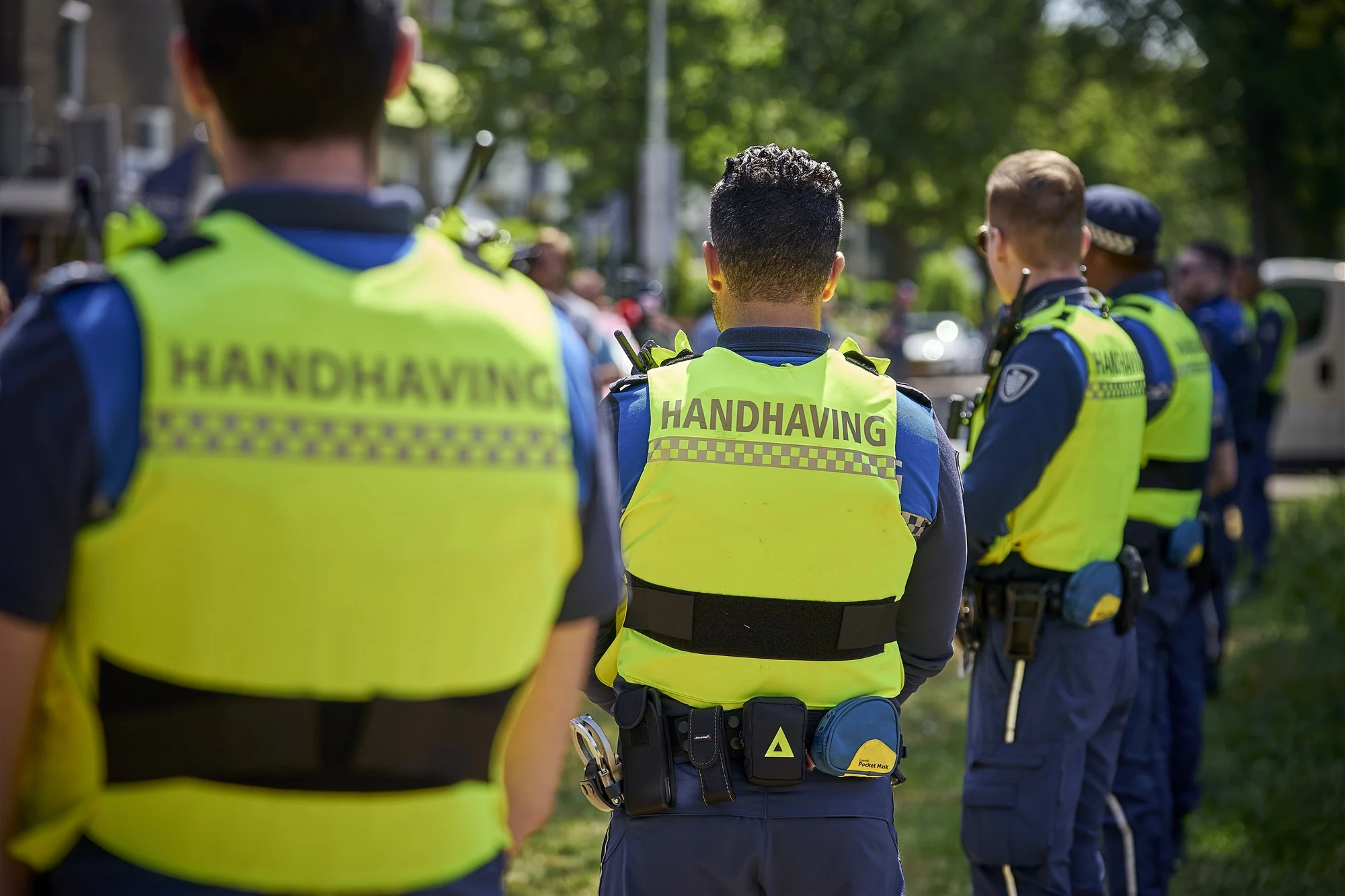 Boa's in Ede gewond door om zich heen meppende jongere