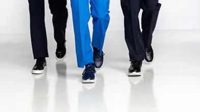 KLM-stewardessen mogen pumps verruilen voor sneakers