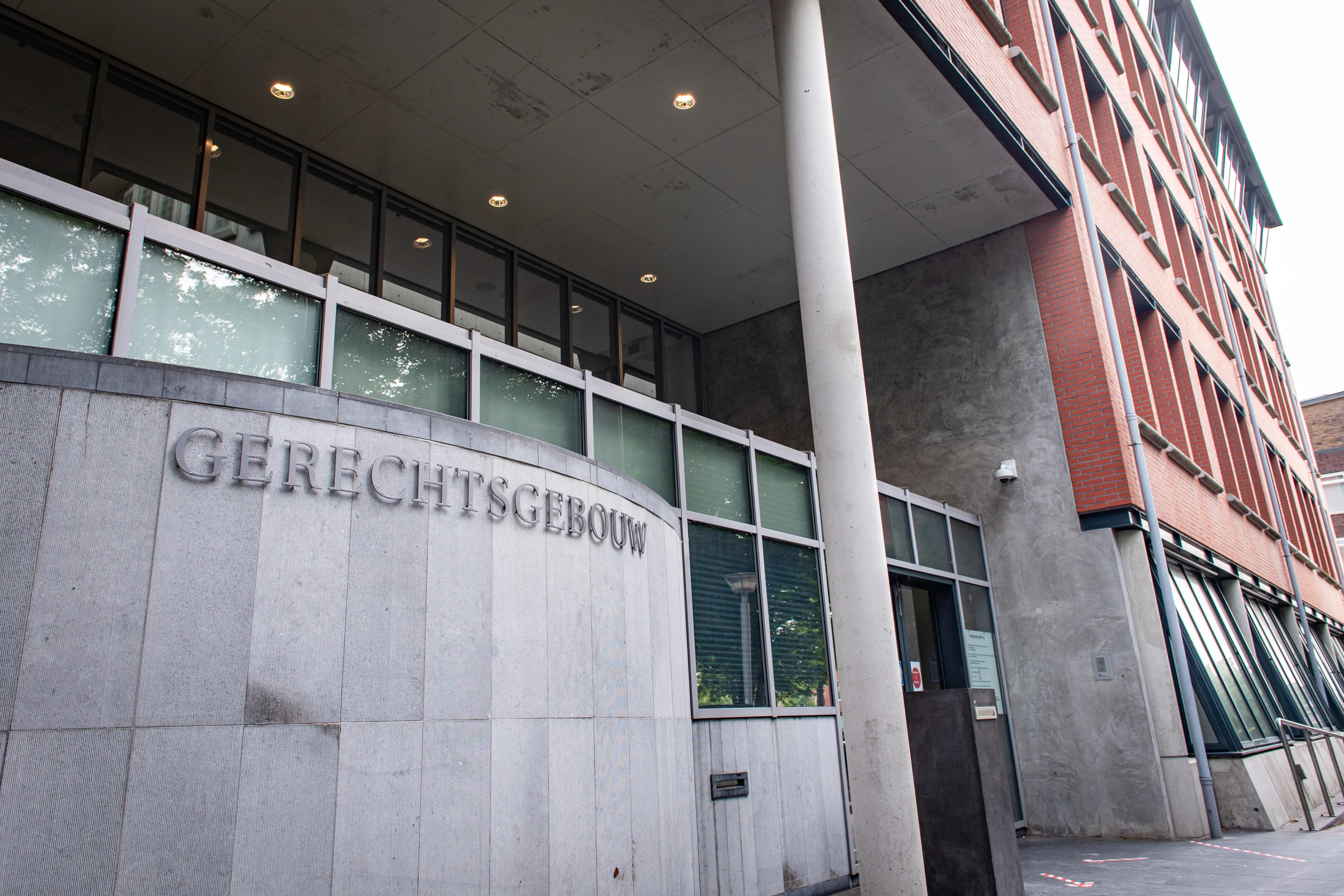 Verdachte (18) fatale steekpartij Groningen: 'Ik maakte gelijk een steekbeweging'