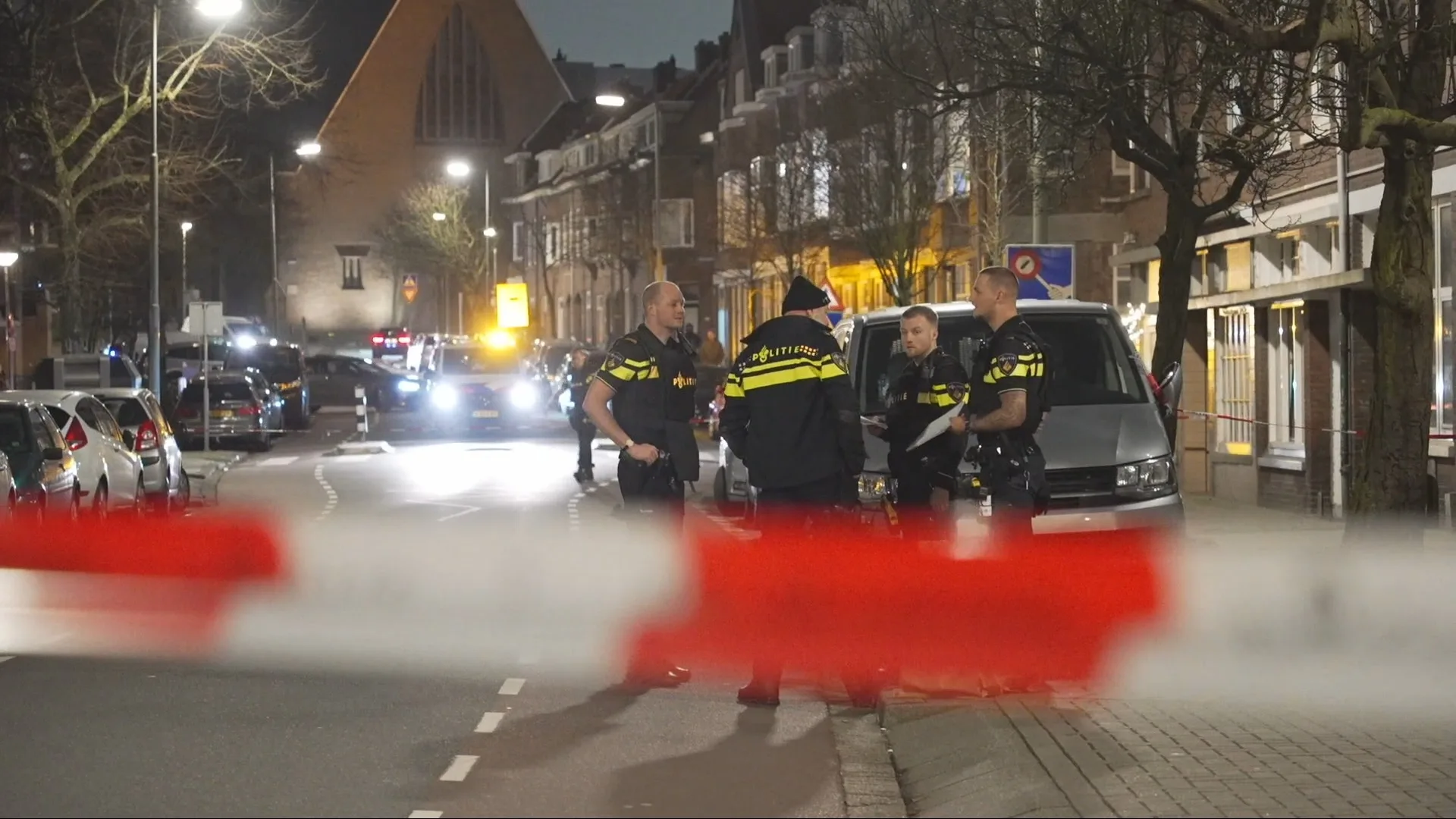 Persoon zwaargewond door schietpartij in woning Schiedam