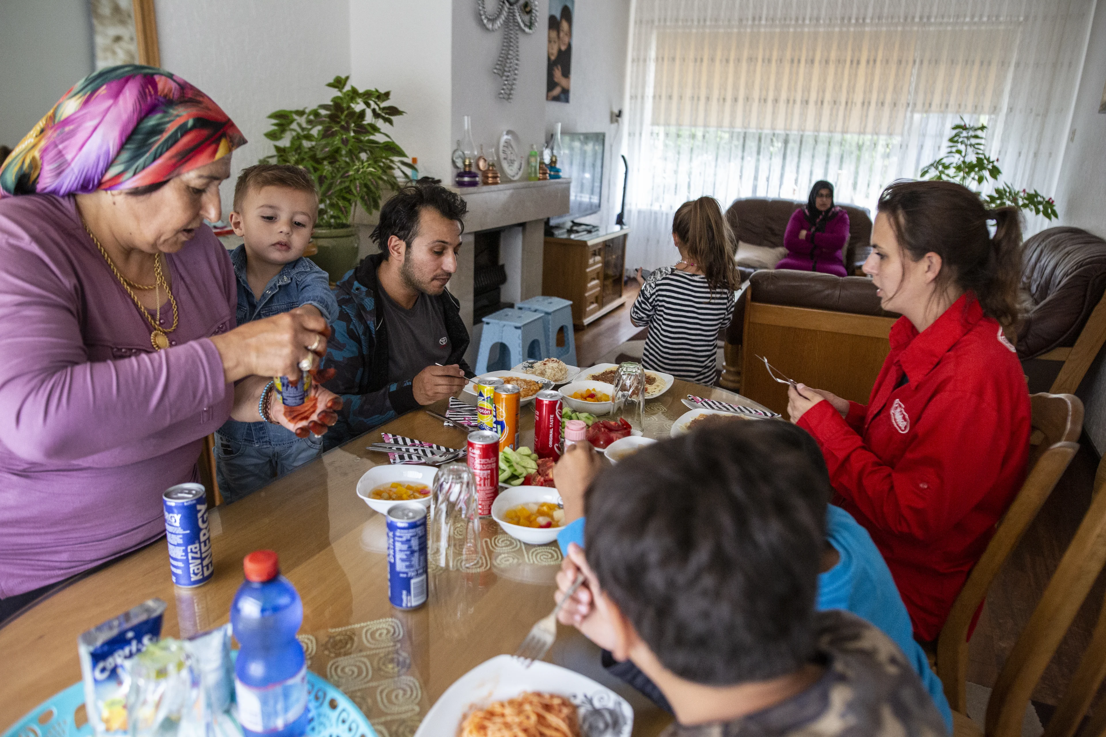Moskeeën roepen op: vier ramadan thuis met je gezin