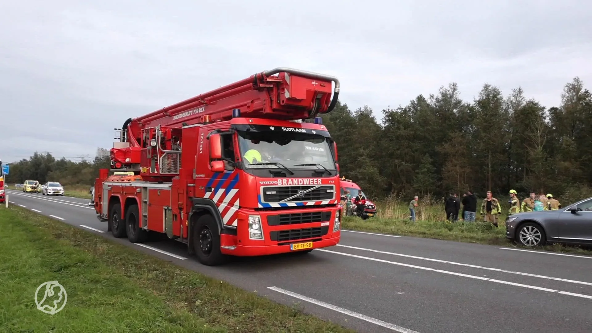 Vier jeugdvoetballers gewond bij auto-ongeluk N210, twee gereanimeerd