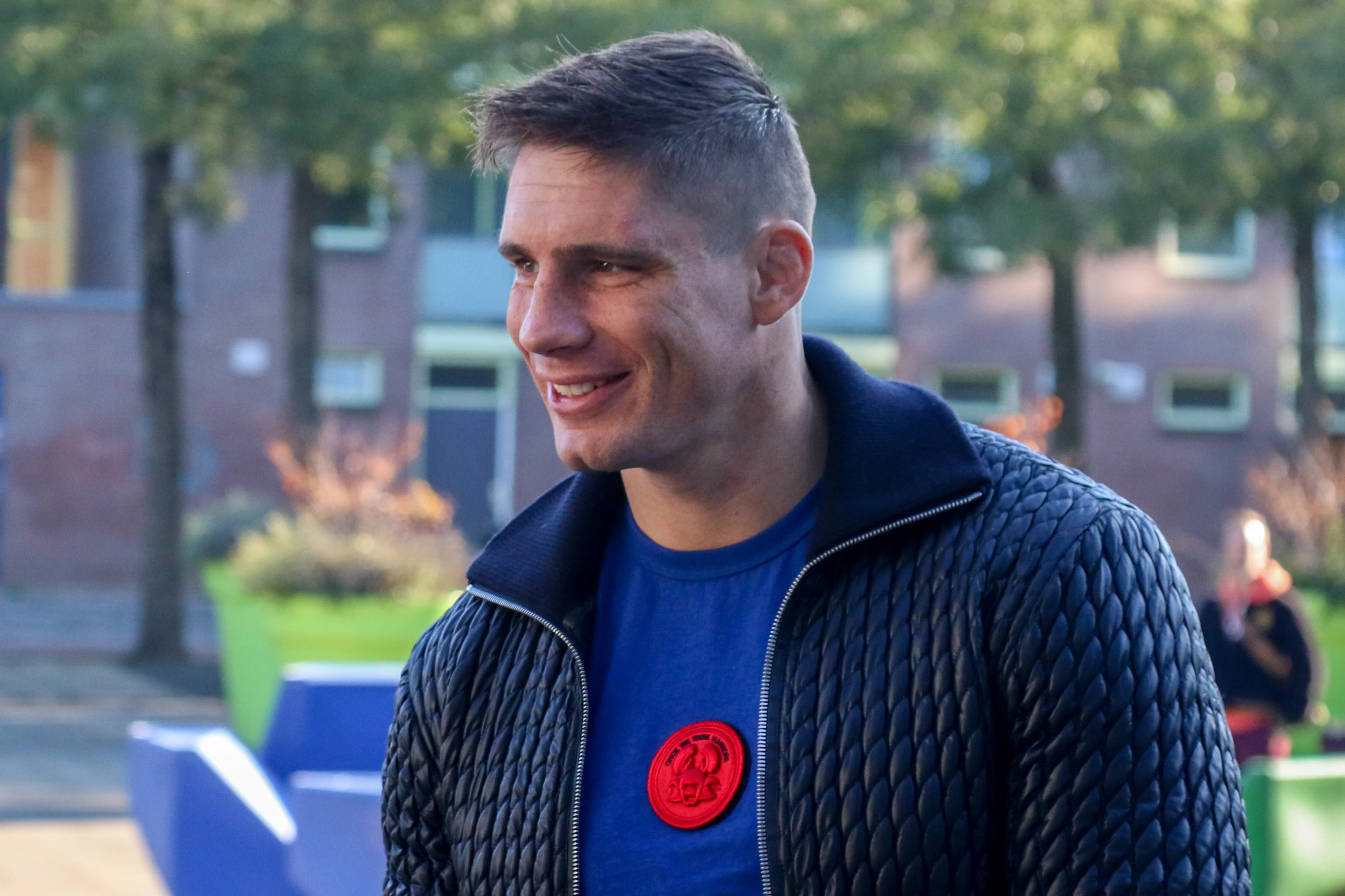 Rico Verhoeven 'geschokt en teleurgesteld' door knokpartijen bij wedstrijd Badr Hari
