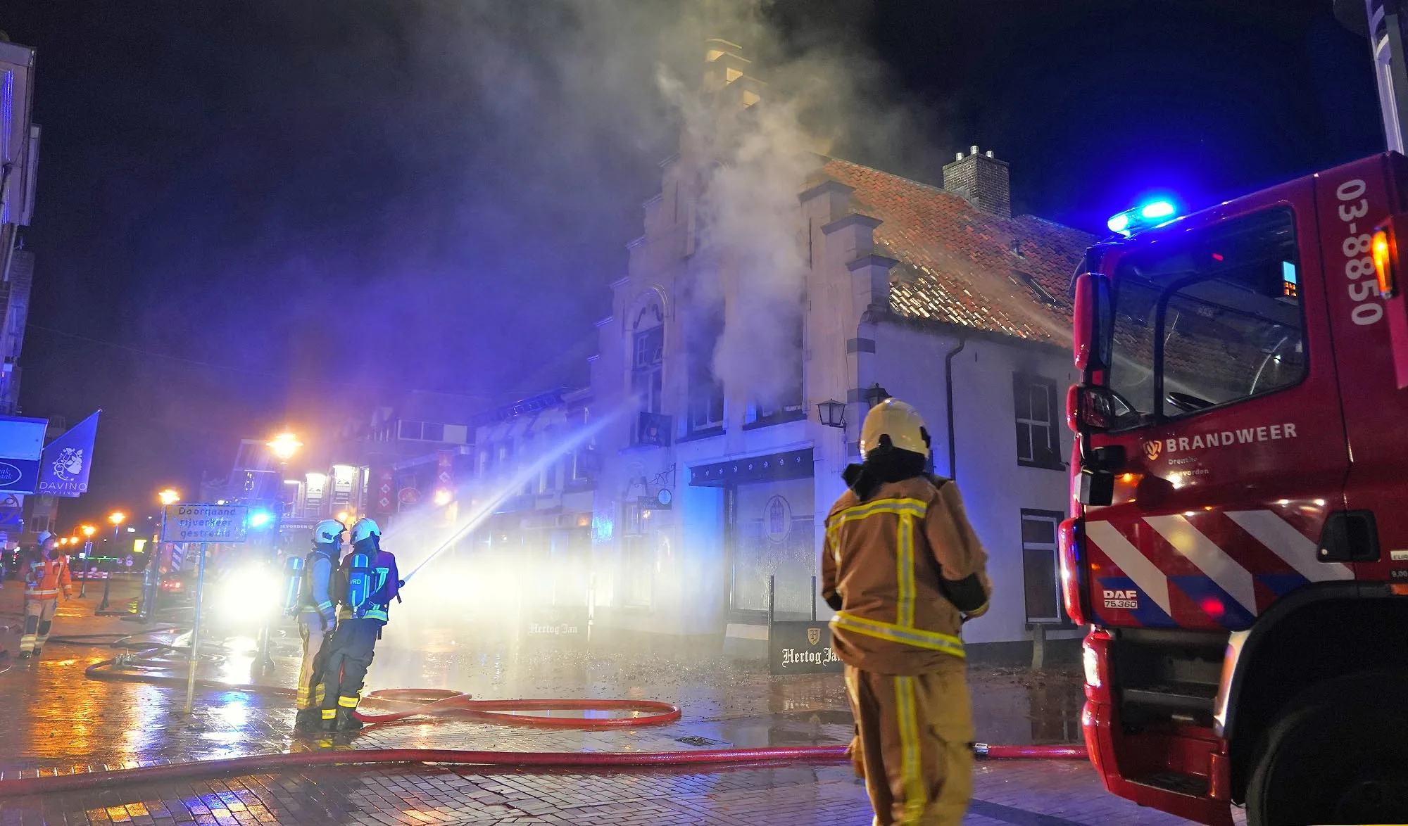 Dode bij cafébrand in centrum Coevorden