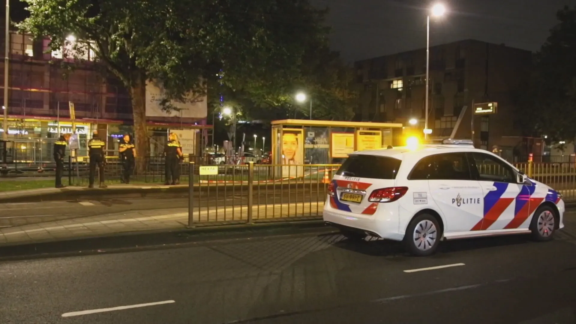 Jongen (15) komt bloedend aangelopen bij tramhalte in Rotterdam