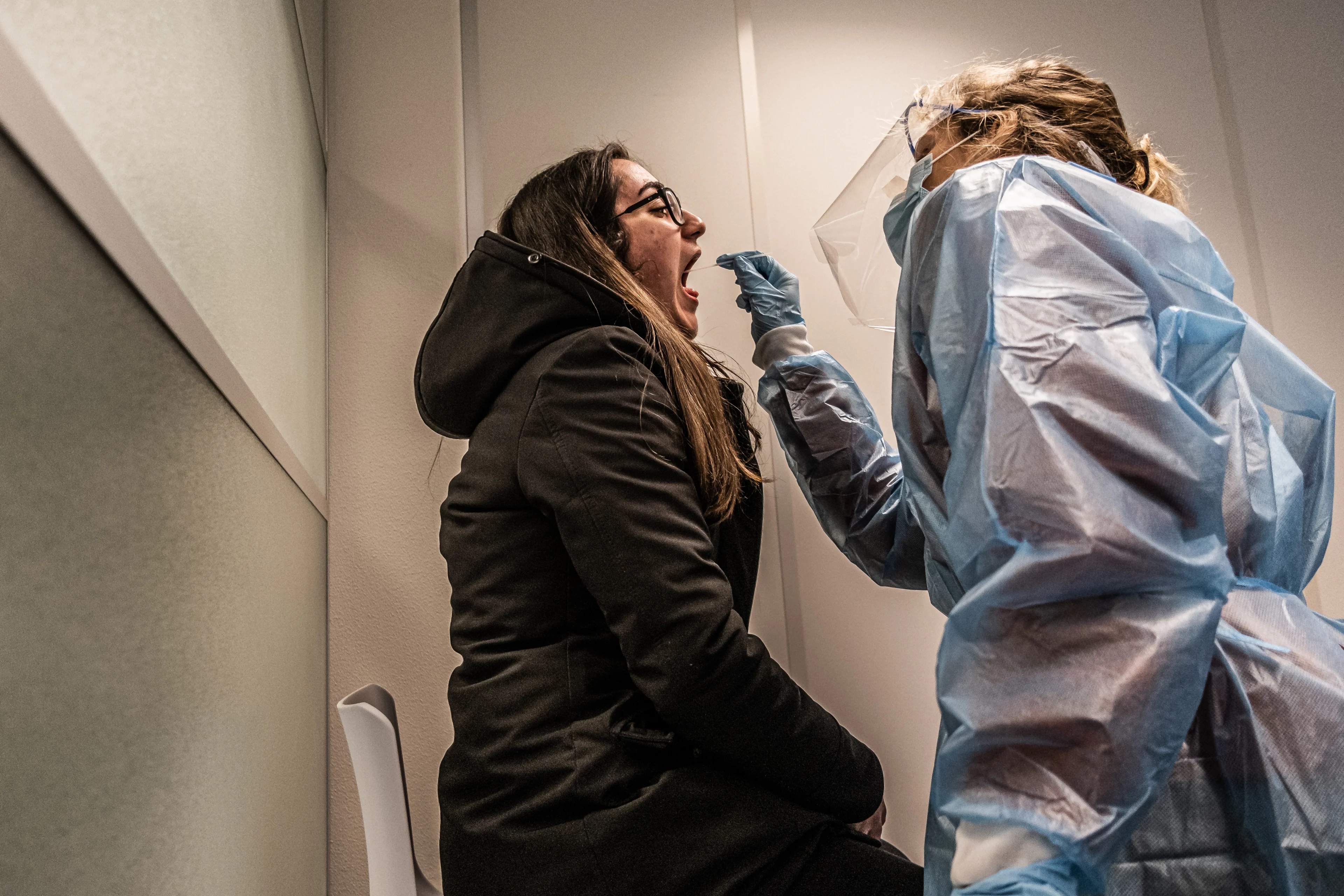 Voor het eerst meer dan 11.000 nieuwe besmettingen met coronavirus