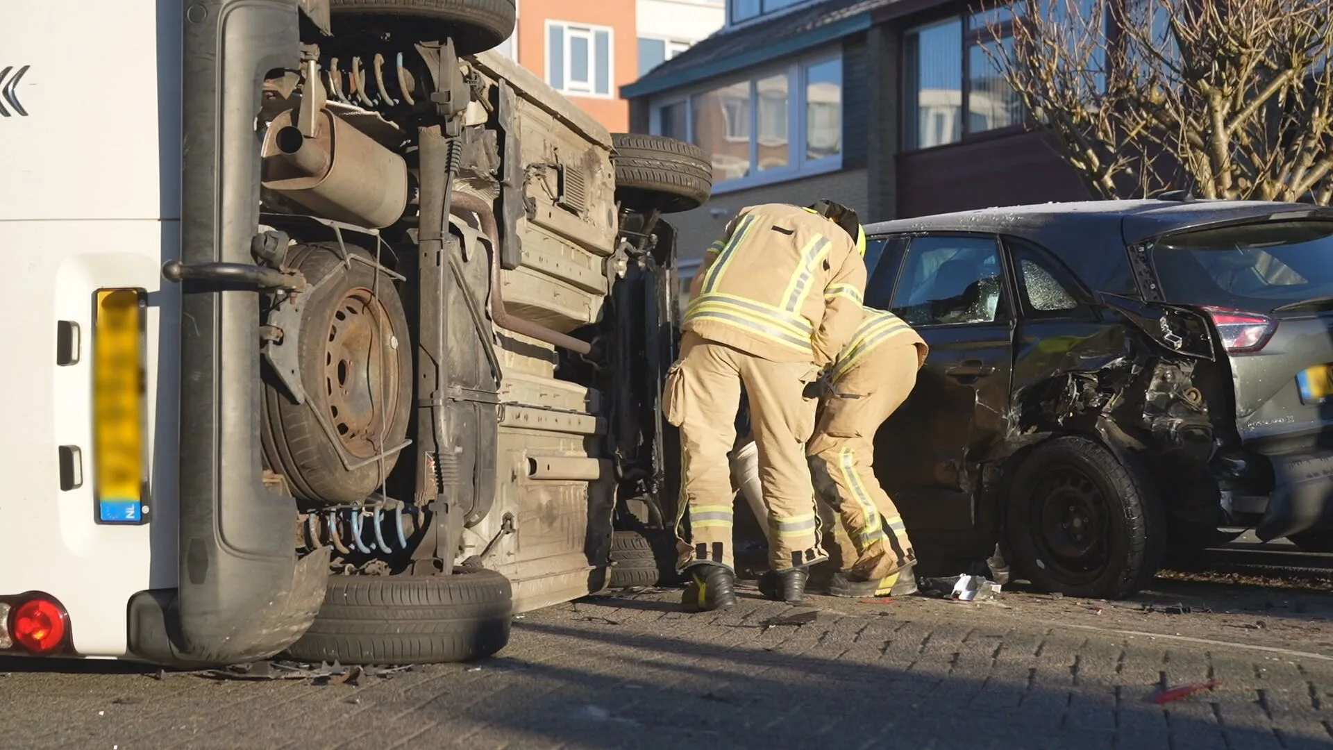 Dronken bestuurder zorgt voor ravage in Rotterdam: meerdere auto's geramd