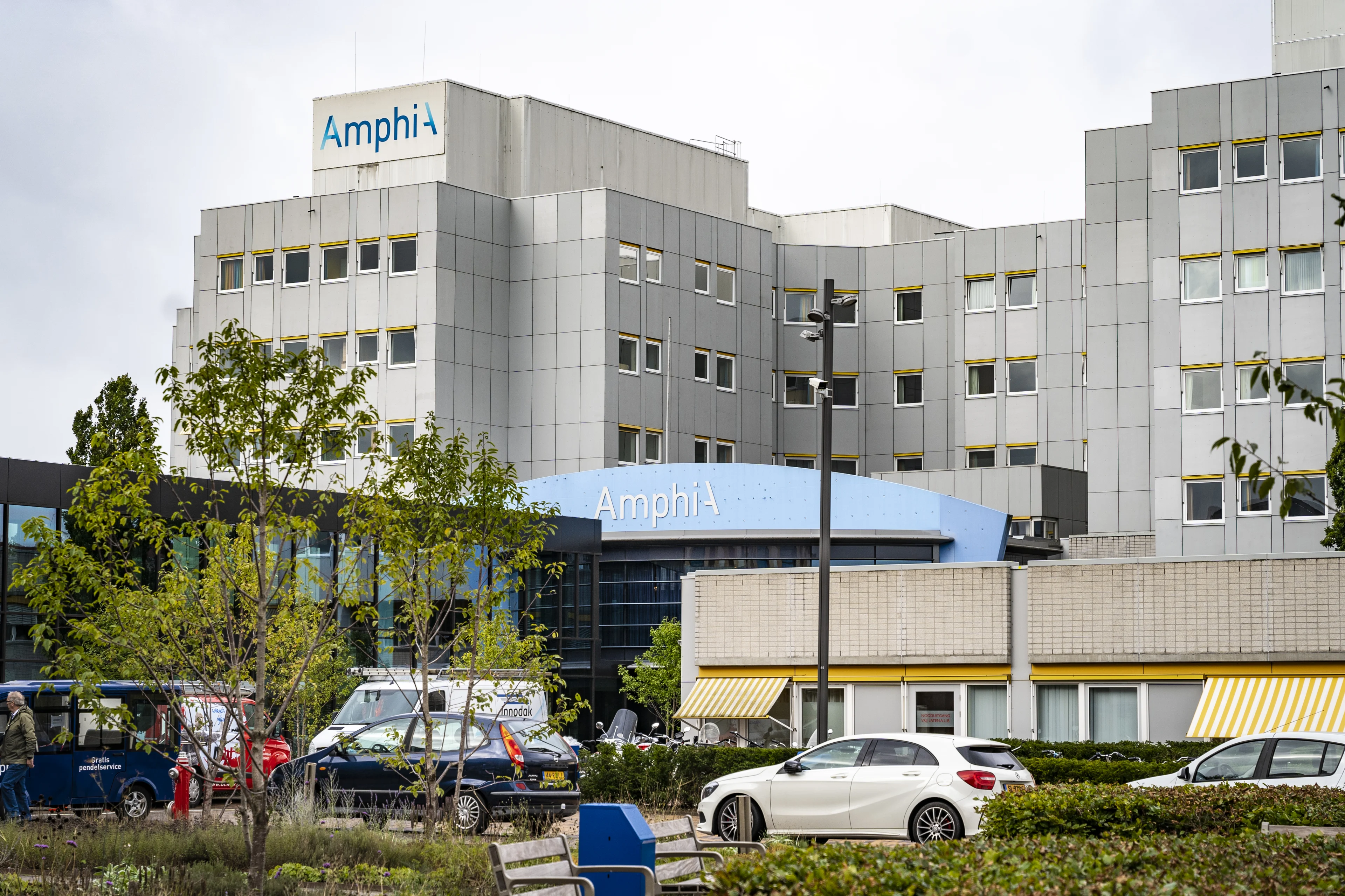 Ziekenhuis in Breda laat personeelsfeest voor duizend man doorgaan ondanks corona