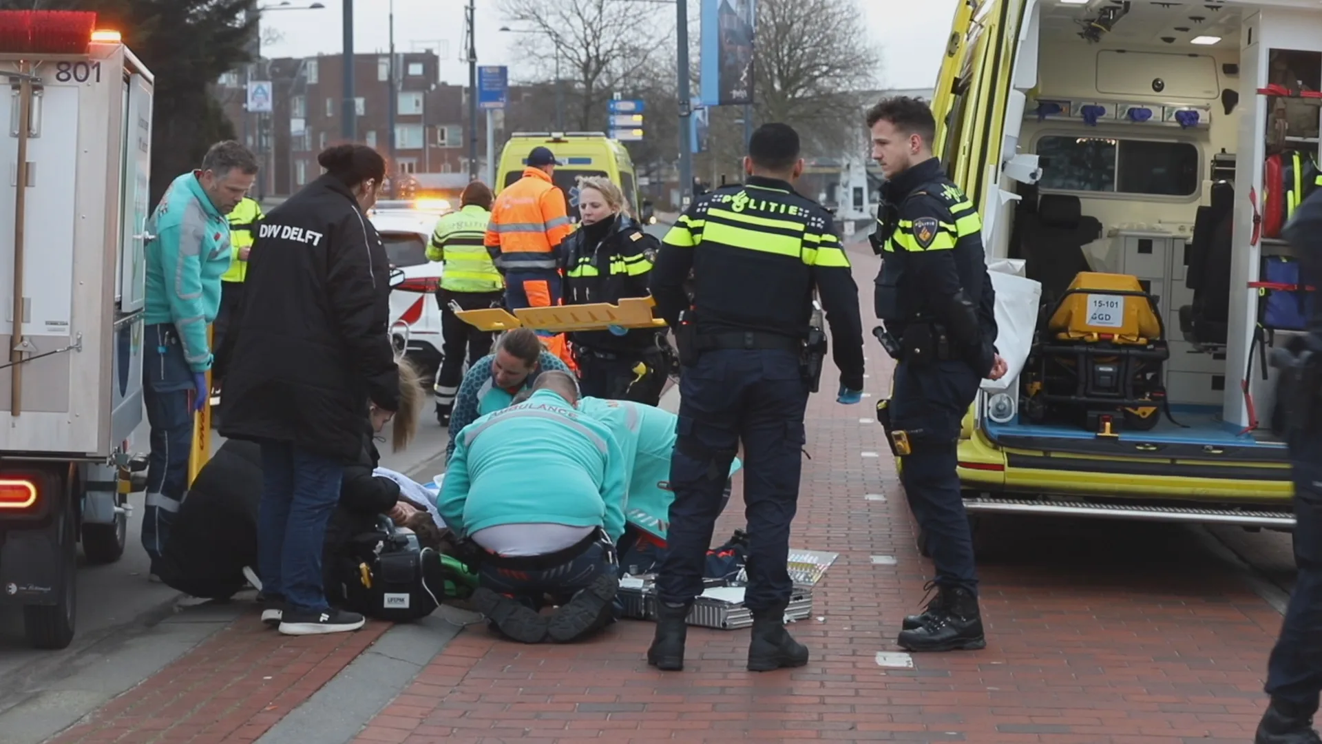 Tiener op fatbike raakt gewond na aanrijding met vuilniswagen