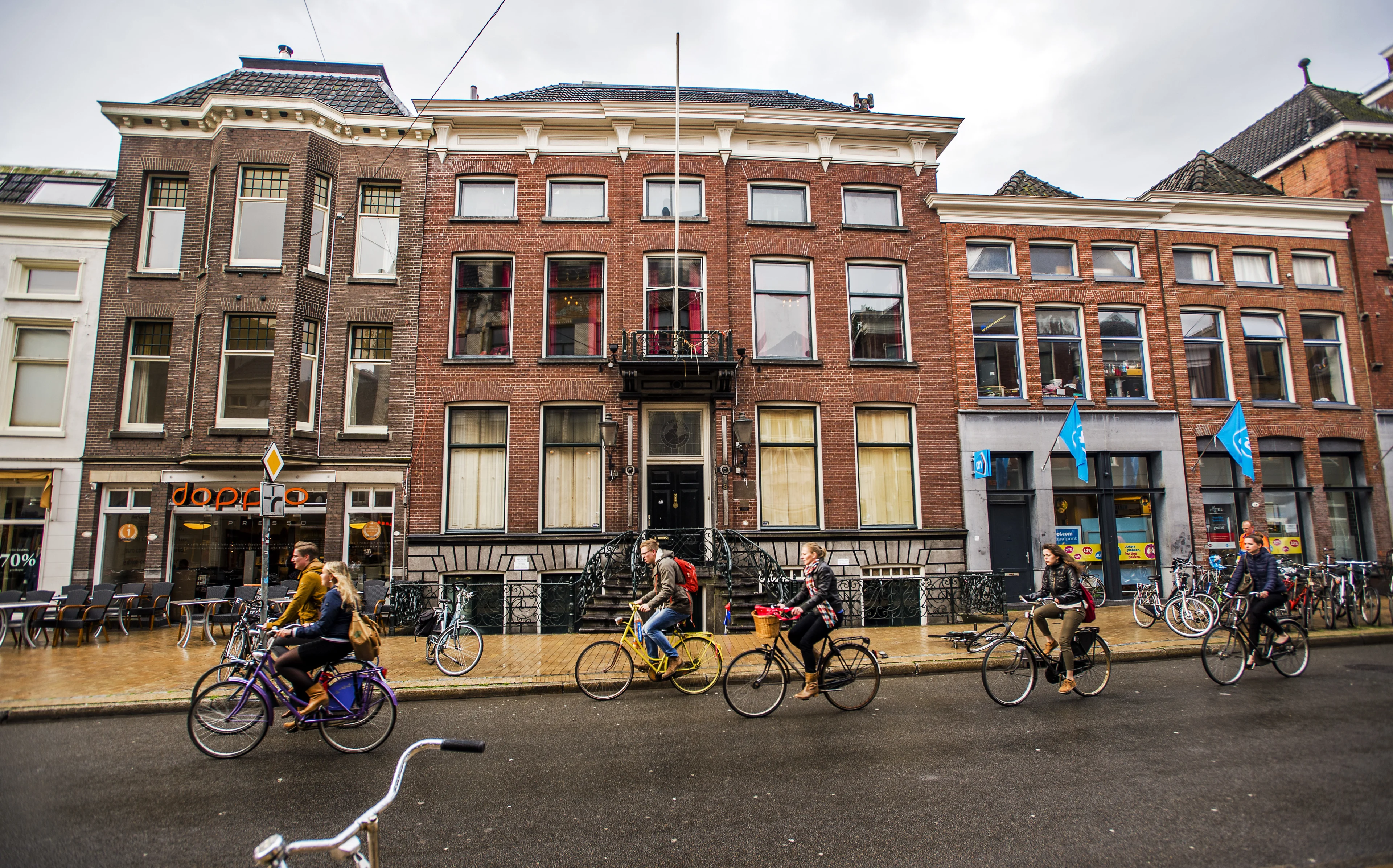 Opnieuw incident tijdens ontgroening: tientallen studenten onwel in Groningen