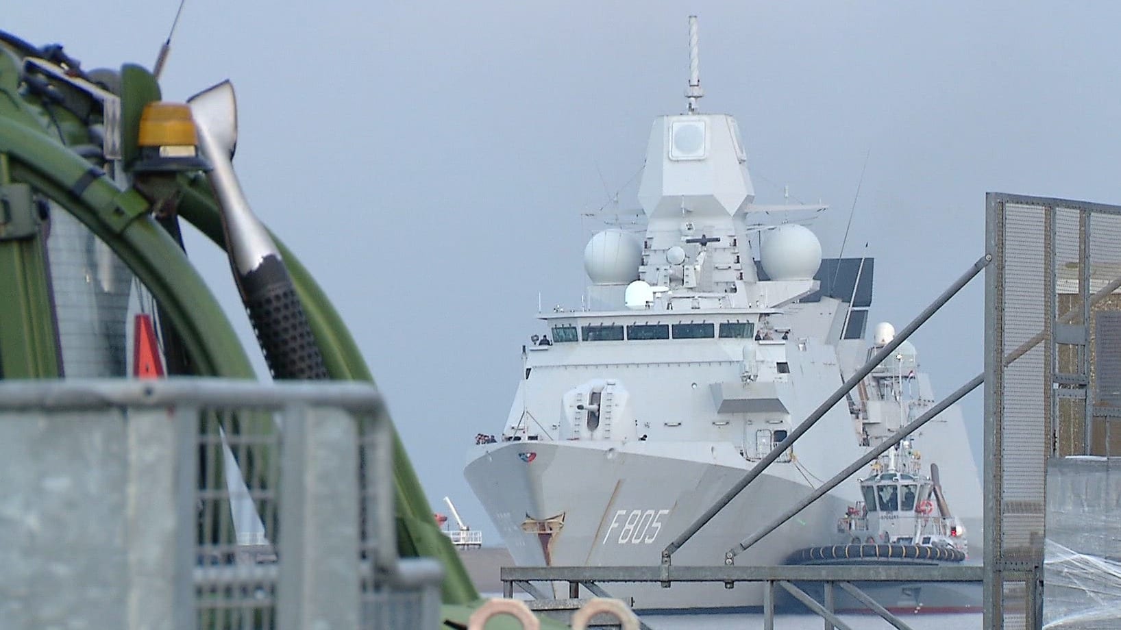 Kabinet overweegt fregat naar Straat van Hormuz te sturen
