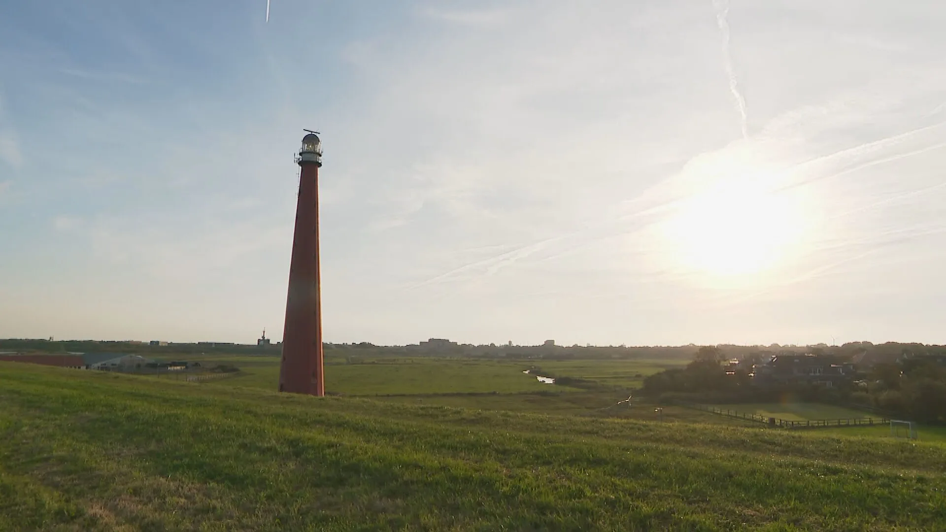 Hoe kan de hoogste vuurtoren van Nederland op instorten staan? 'Ze hebben zitten snurken'