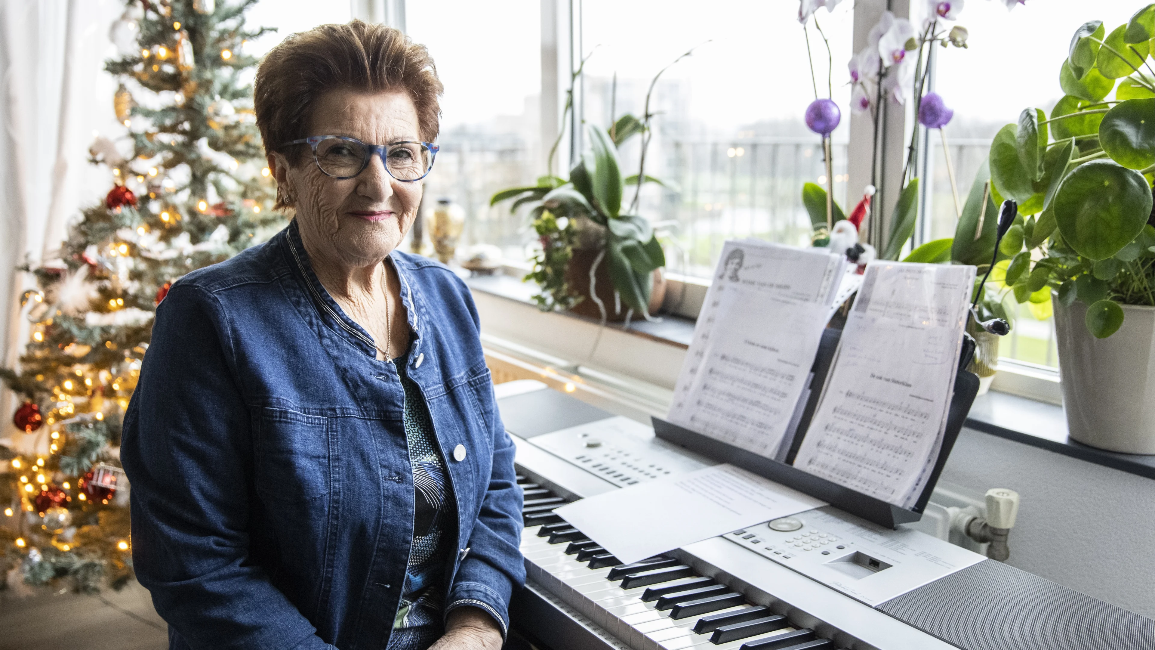Orgel Joke stuurt kerstgroet vanuit het ziekenhuis: 'Elke dag stapje vooruit'