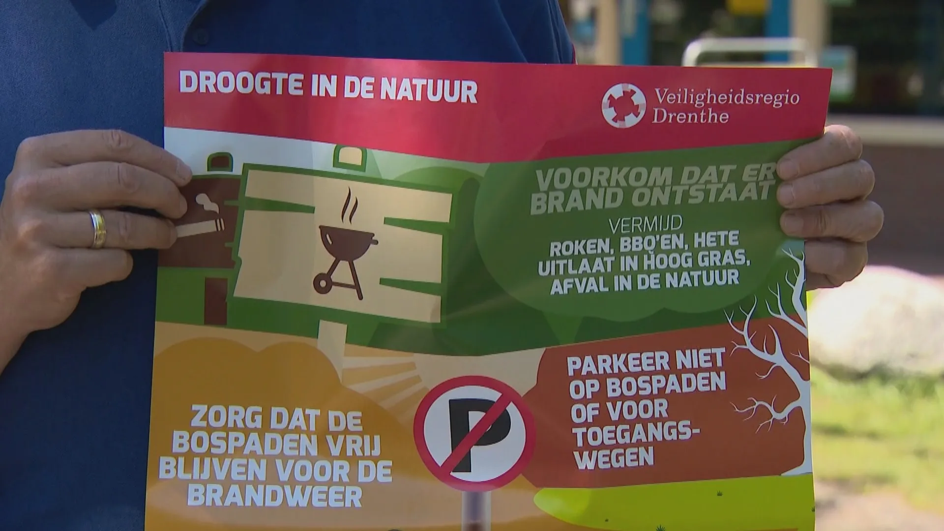 Toeristen bezorgt Drentse brandweer kopzorgen, posters moeten waarschuwen voor natuurbranden